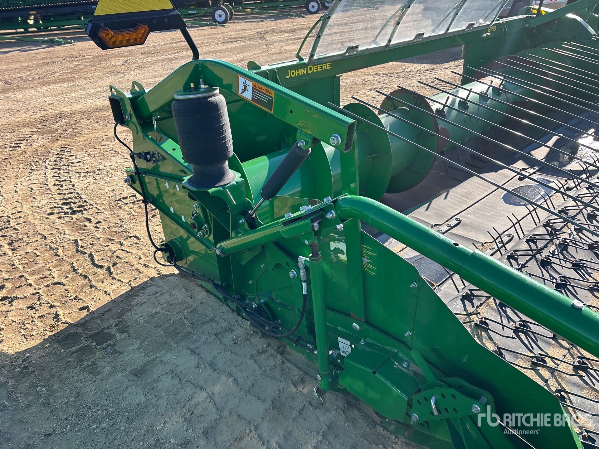2020 John Deere BP15