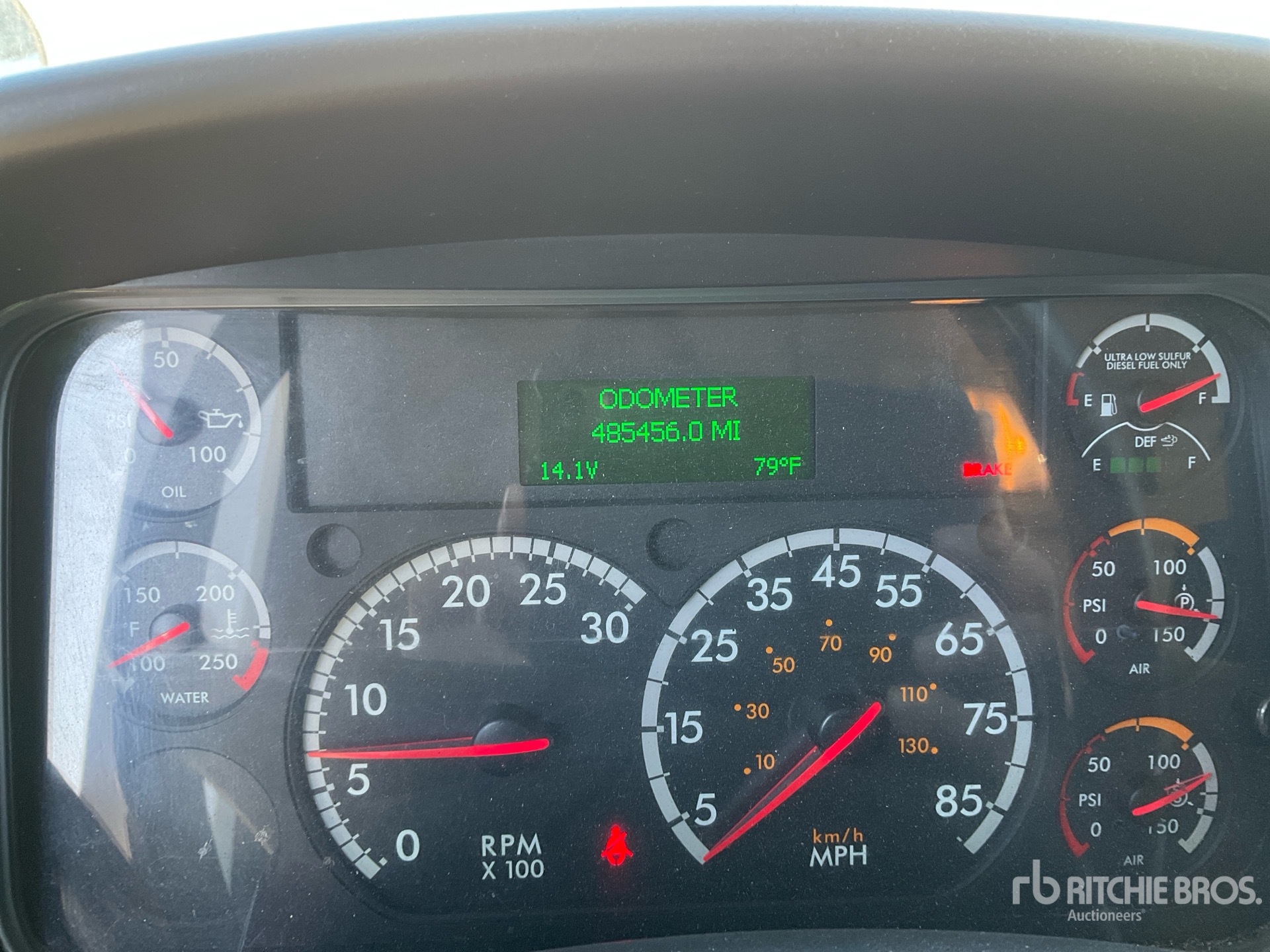 2018 Freightliner M2 106