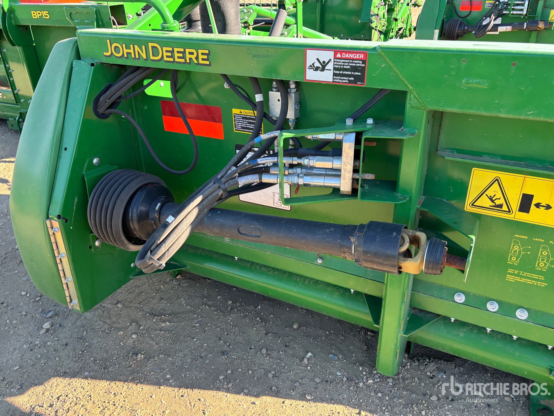 2018 John Deere 615P