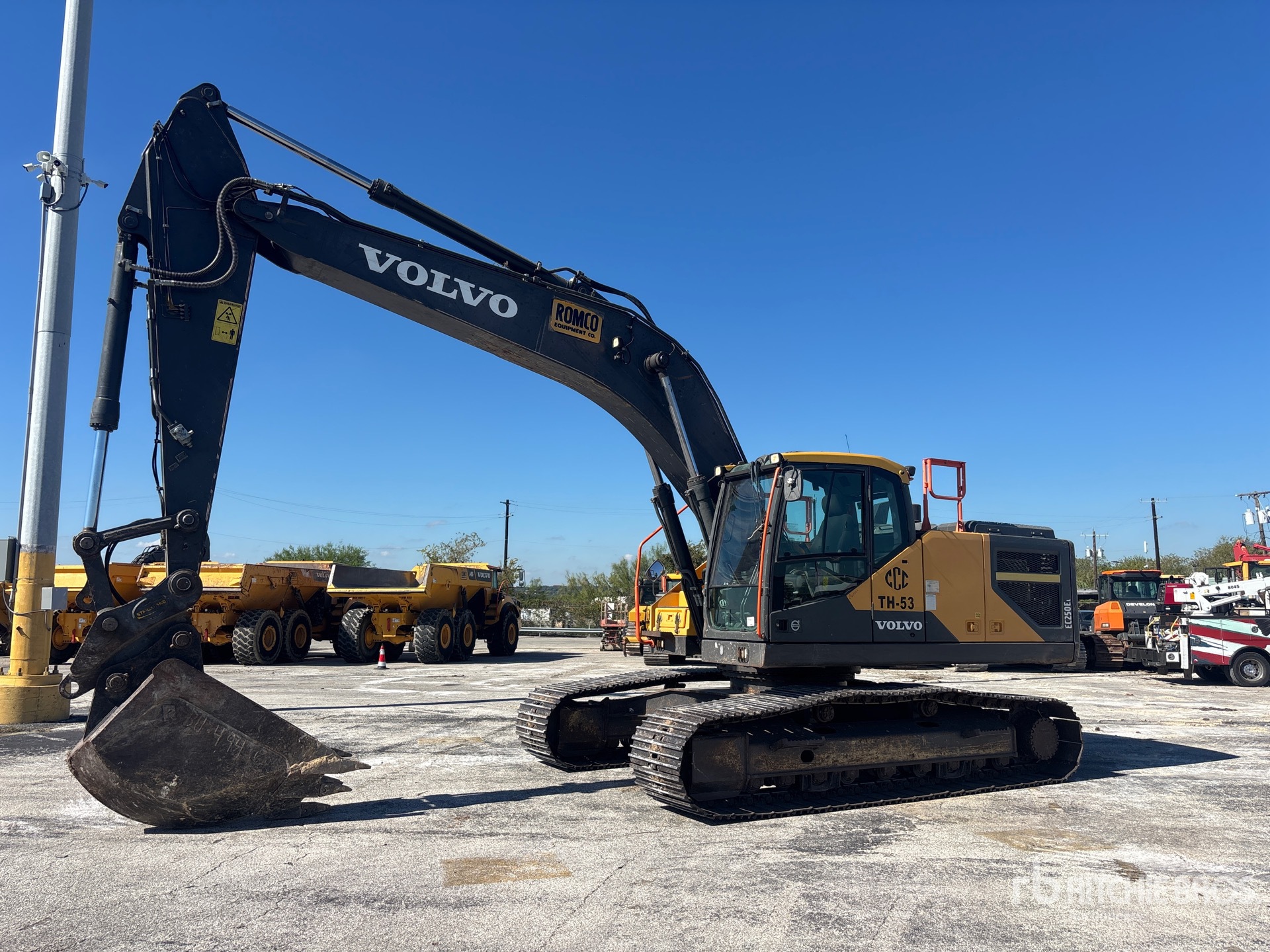 Photo of 2019 Volvo EC250E