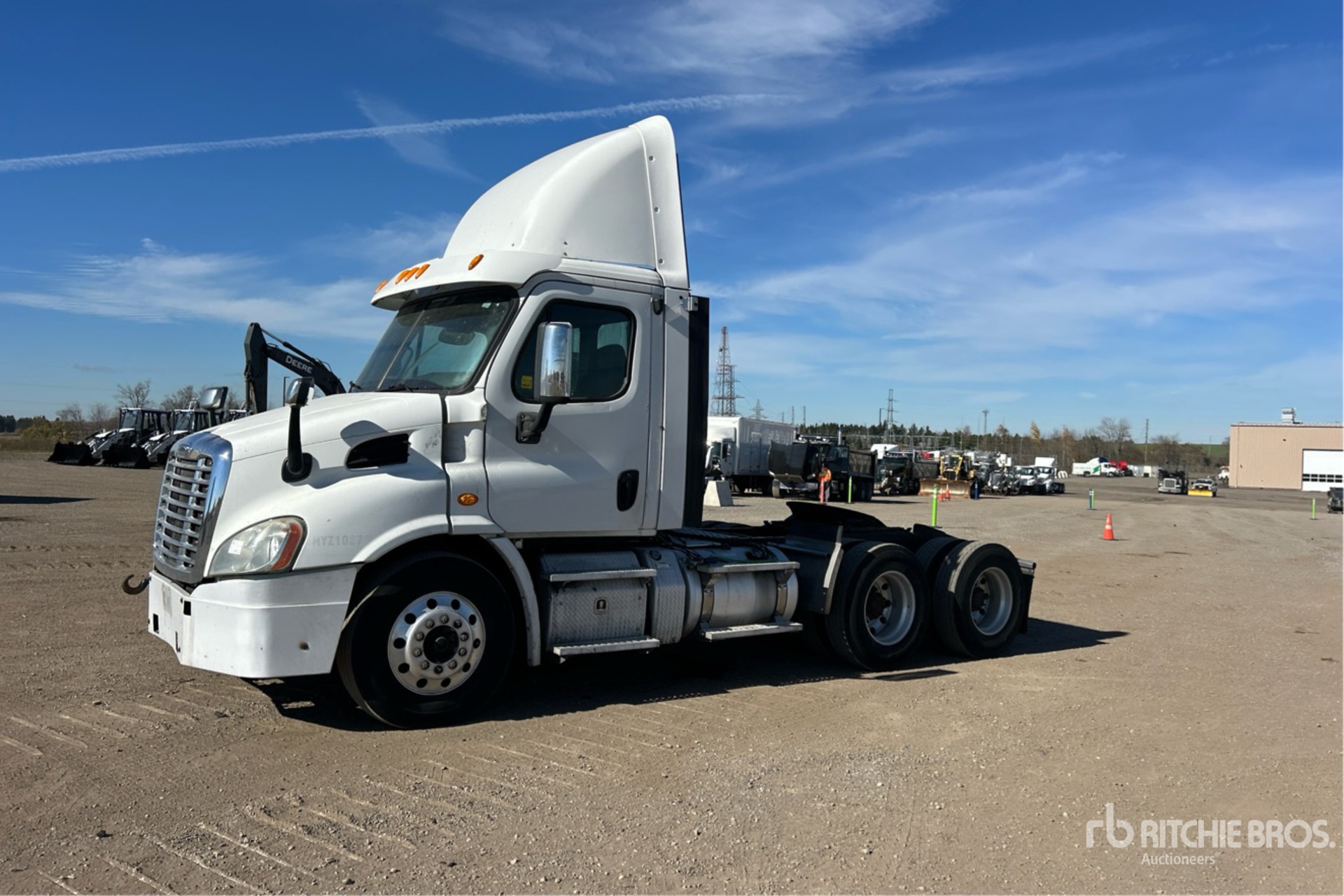 2013 Freightliner CASCADIA 113