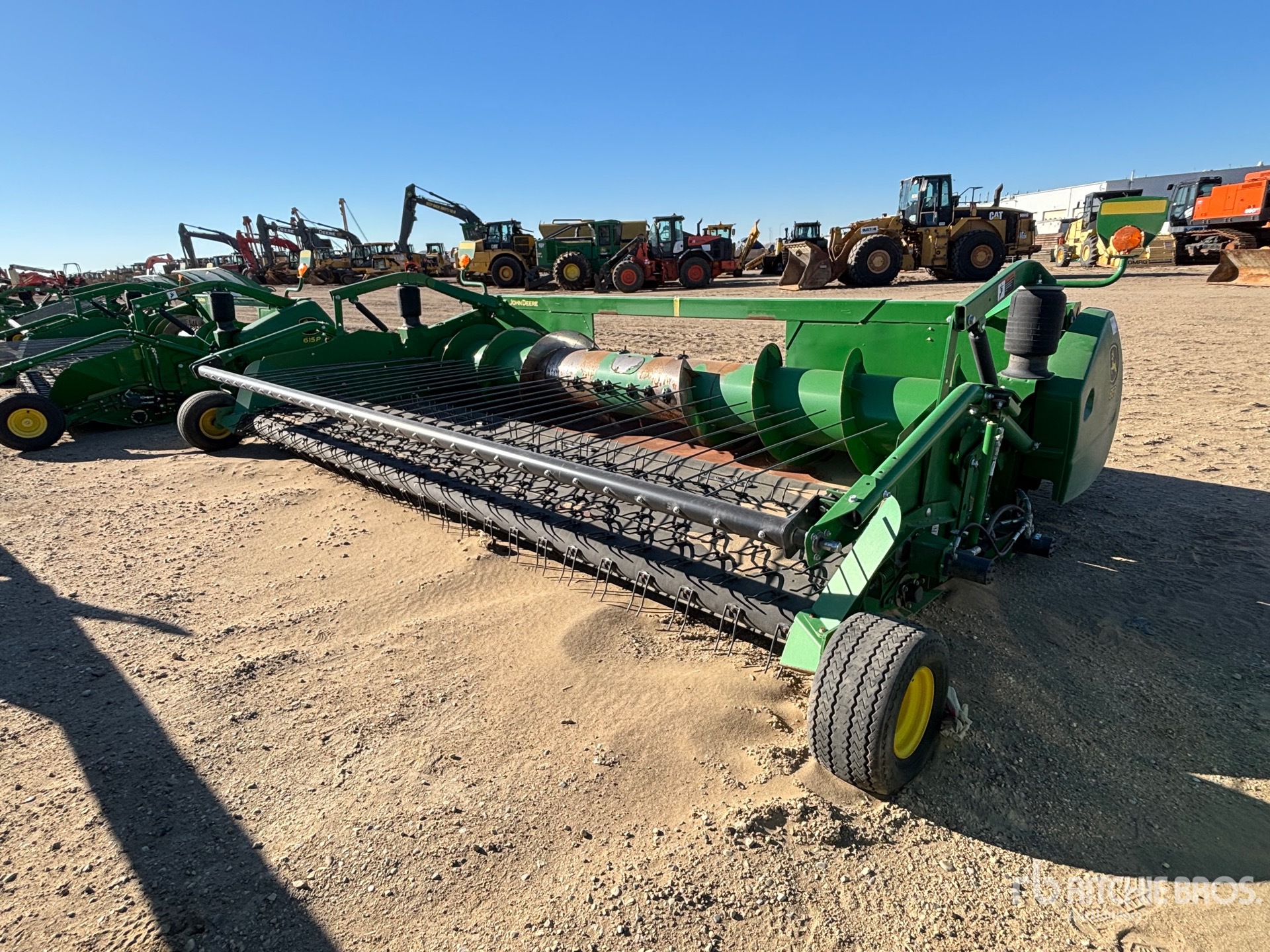 Photo of John Deere 615P