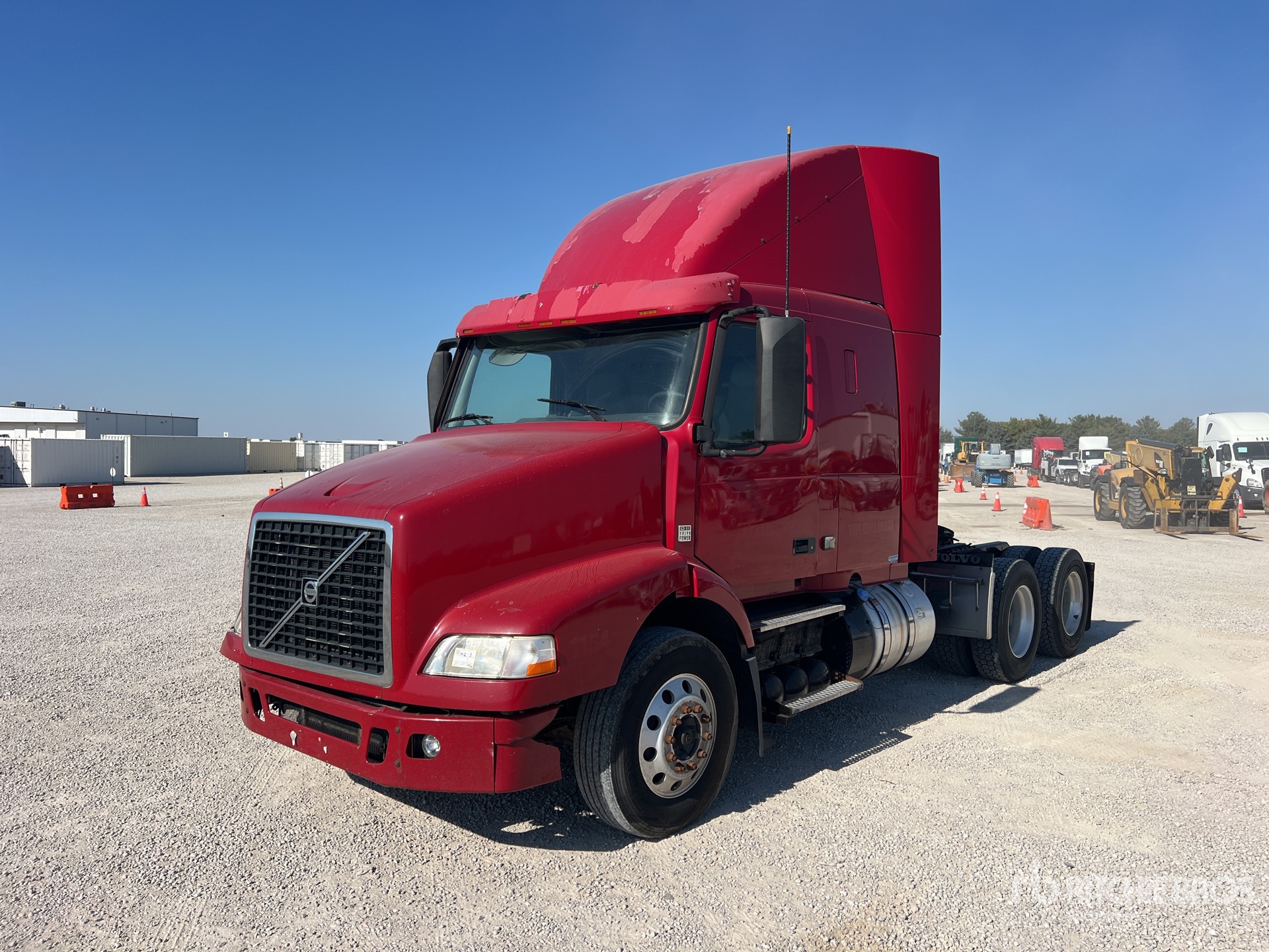 Photo of 2013 Volvo VNM