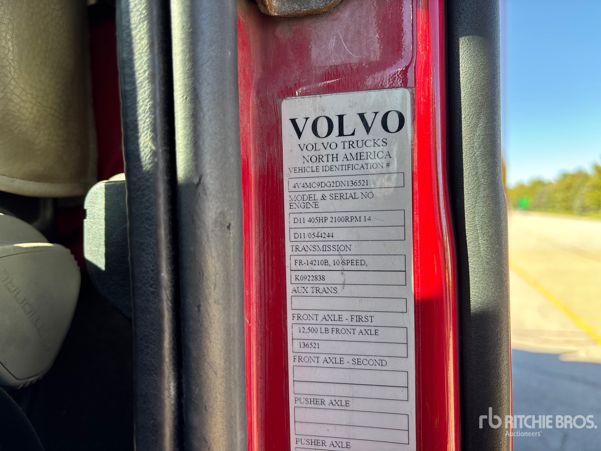 2013 Volvo VNM