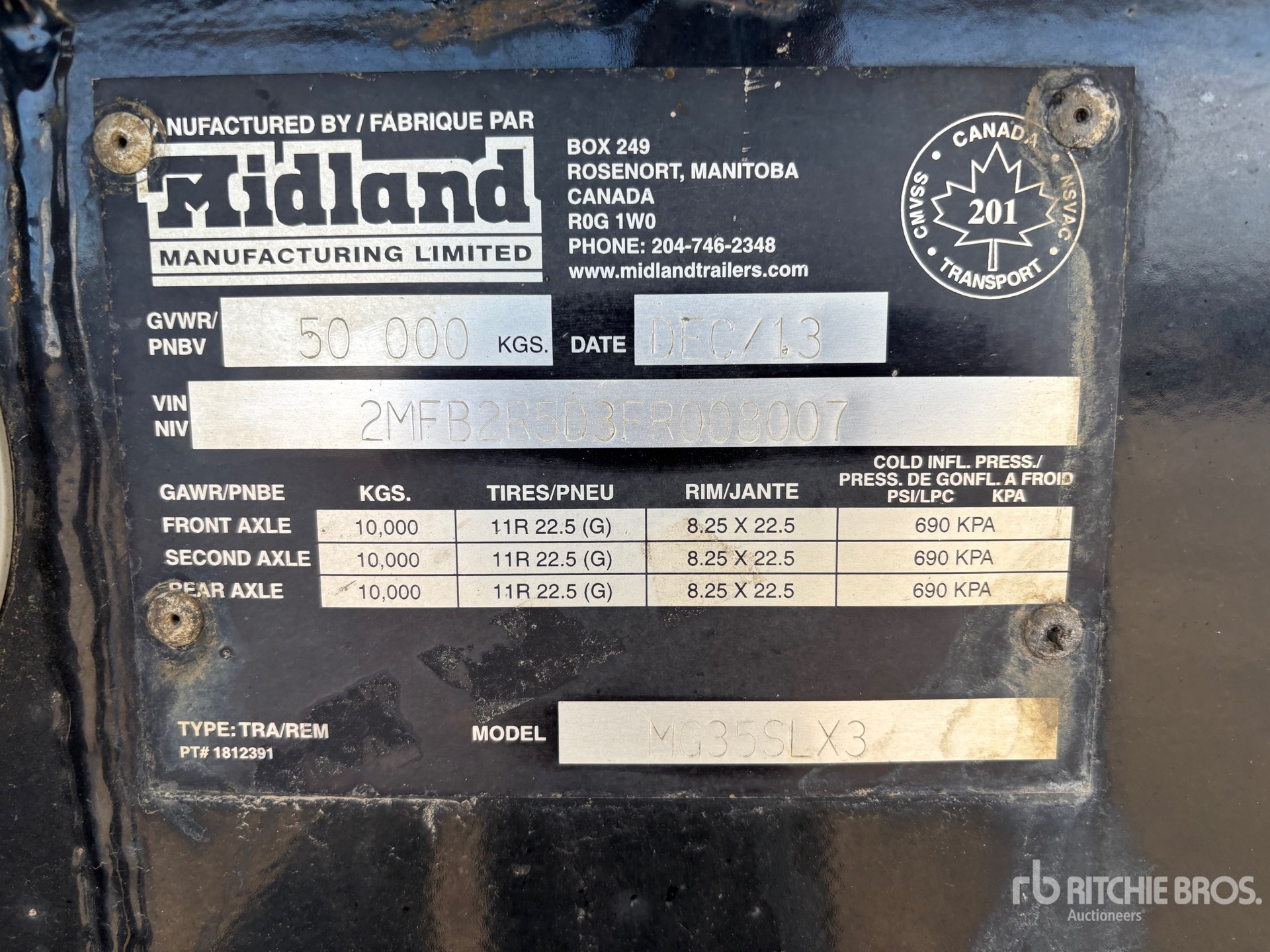 2015 Midland 35 FT TRI/A