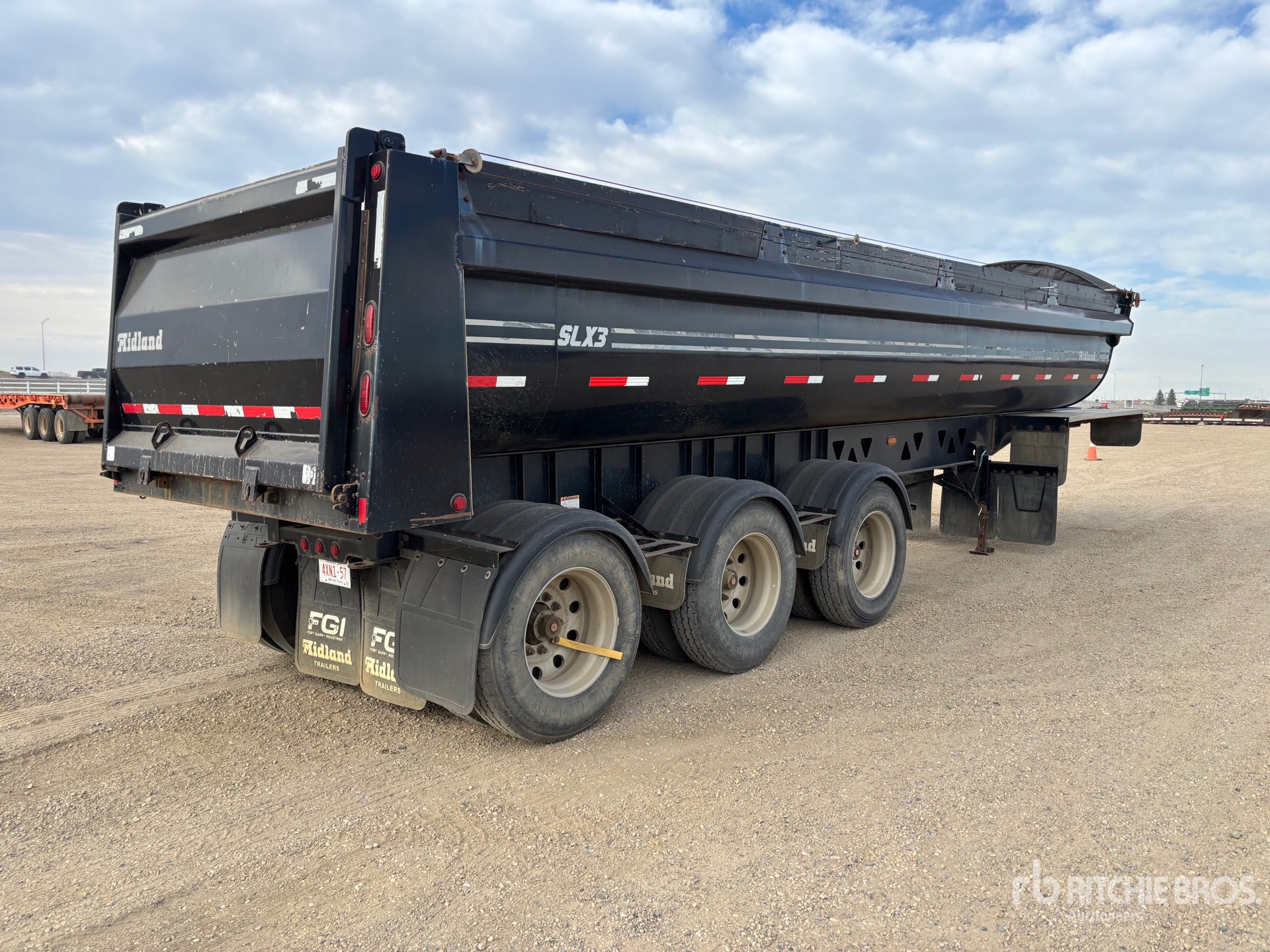 2015 Midland MG35SLX3