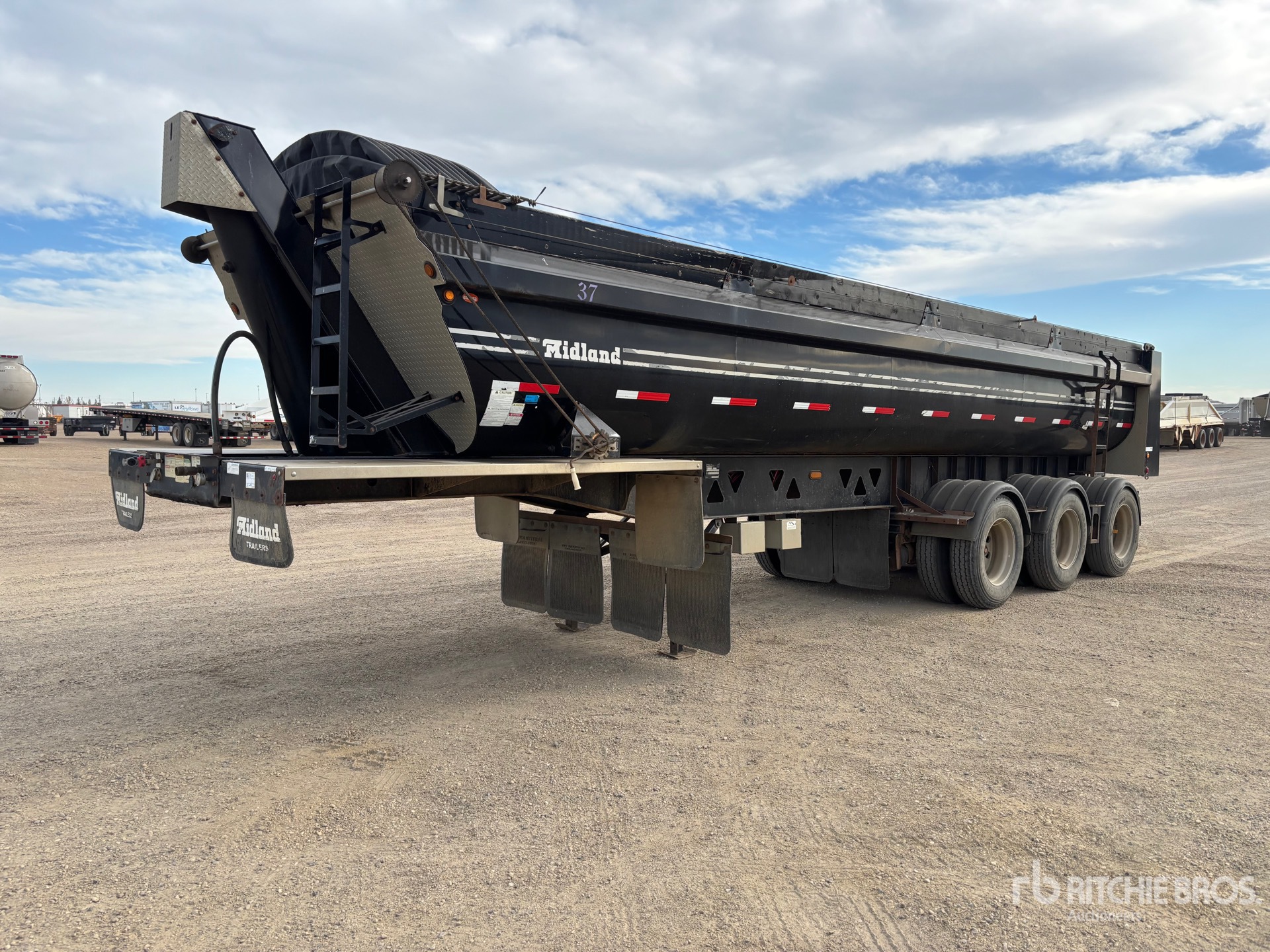 Photo of 2015 Midland MG35SLX3