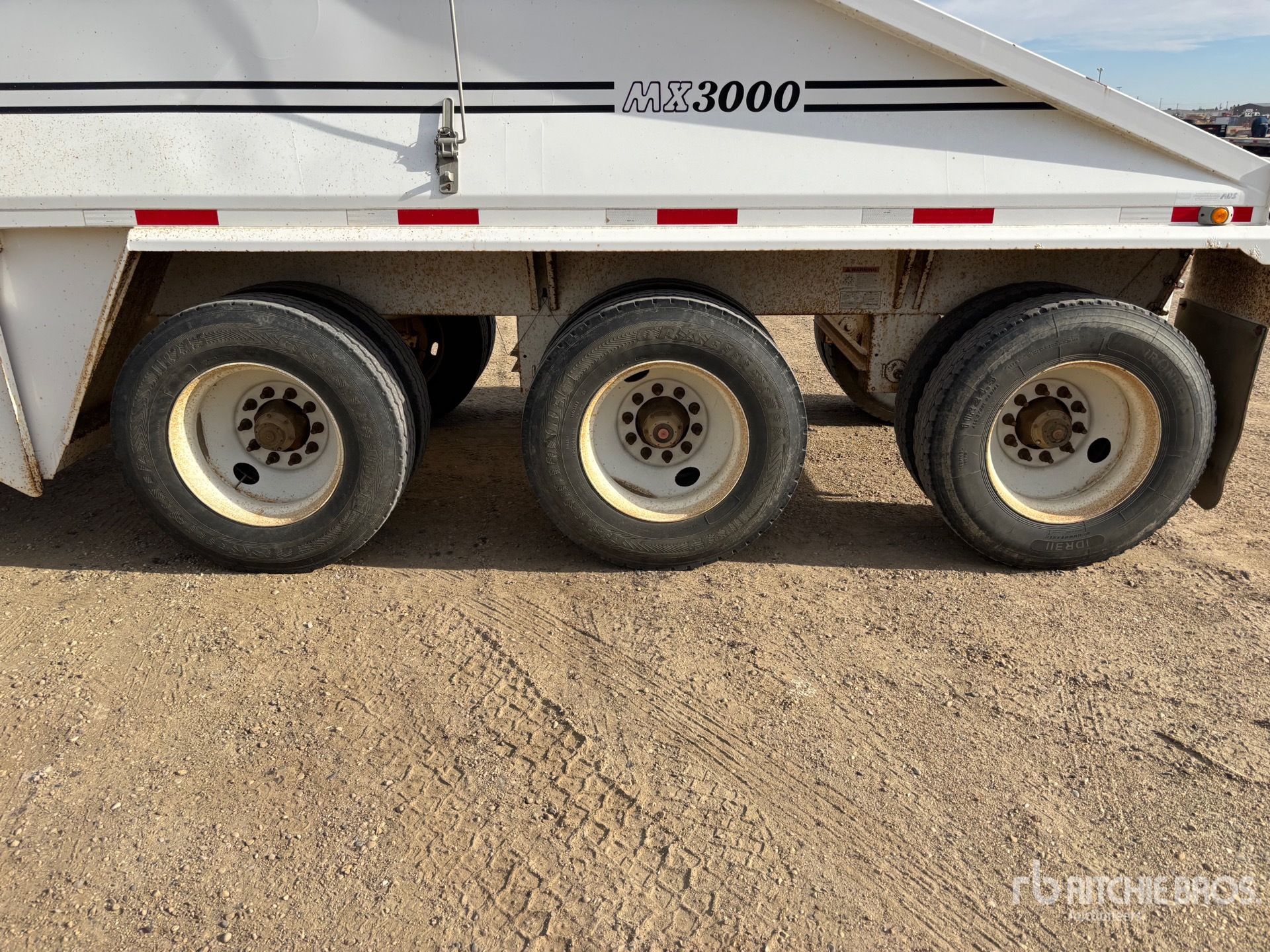 2015 Midland MG38MX3000