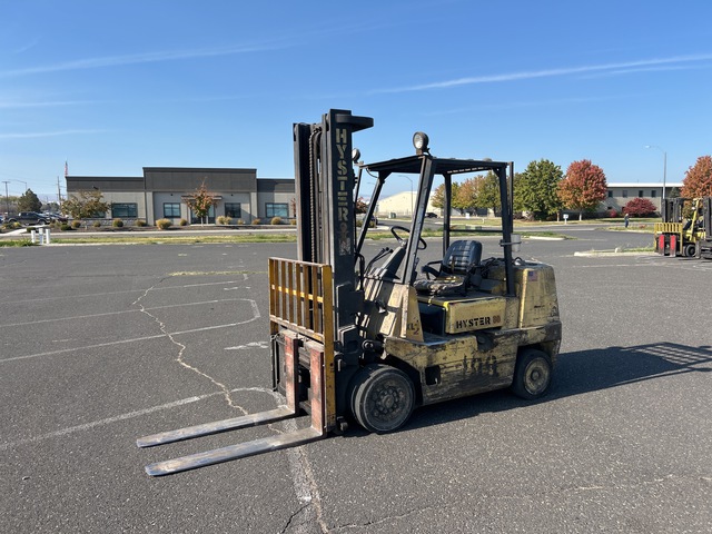 Hyster S80XL 7300 lb Cushion Tire Forklift