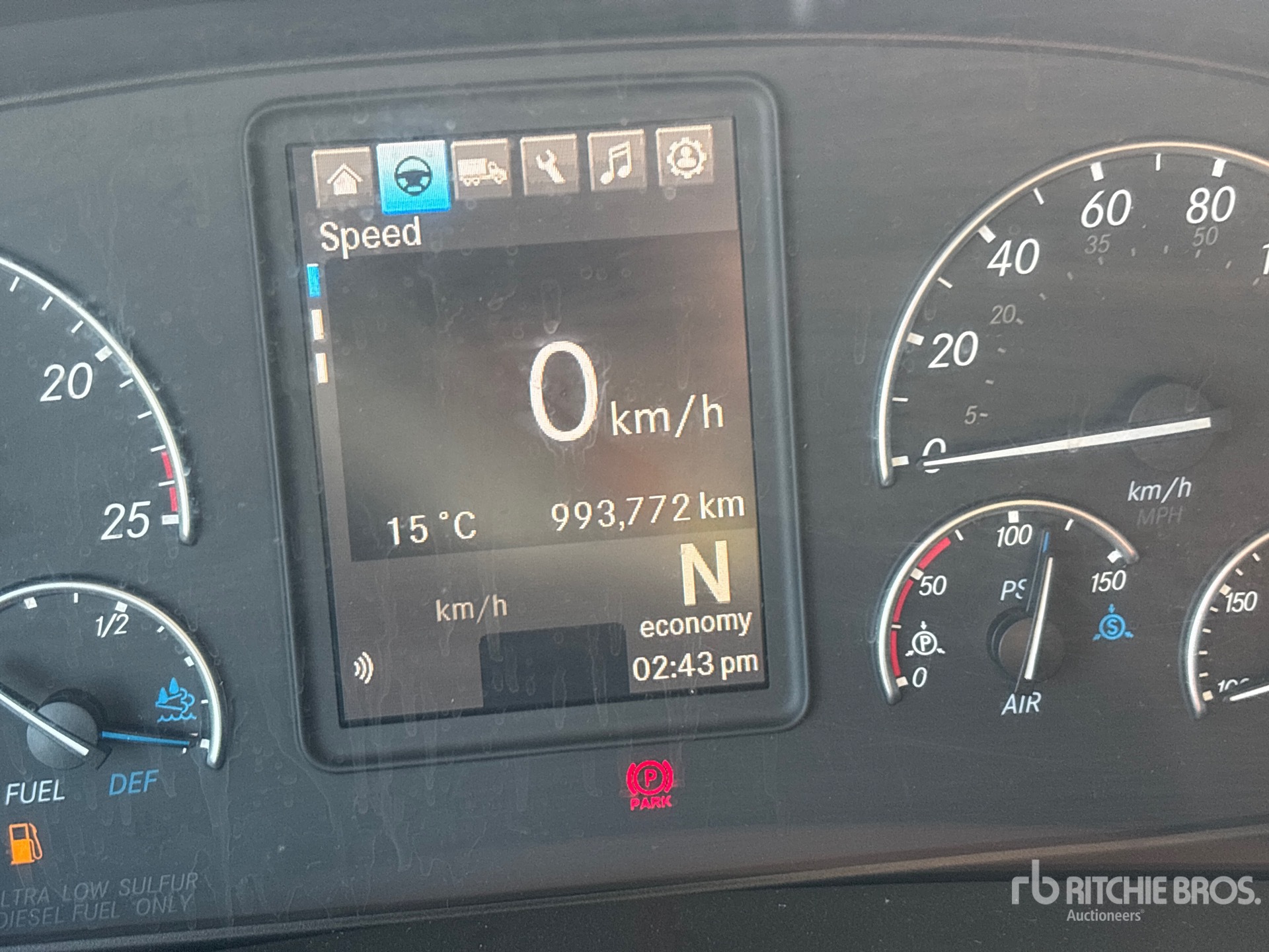 2021 Freightliner CASCADIA 126