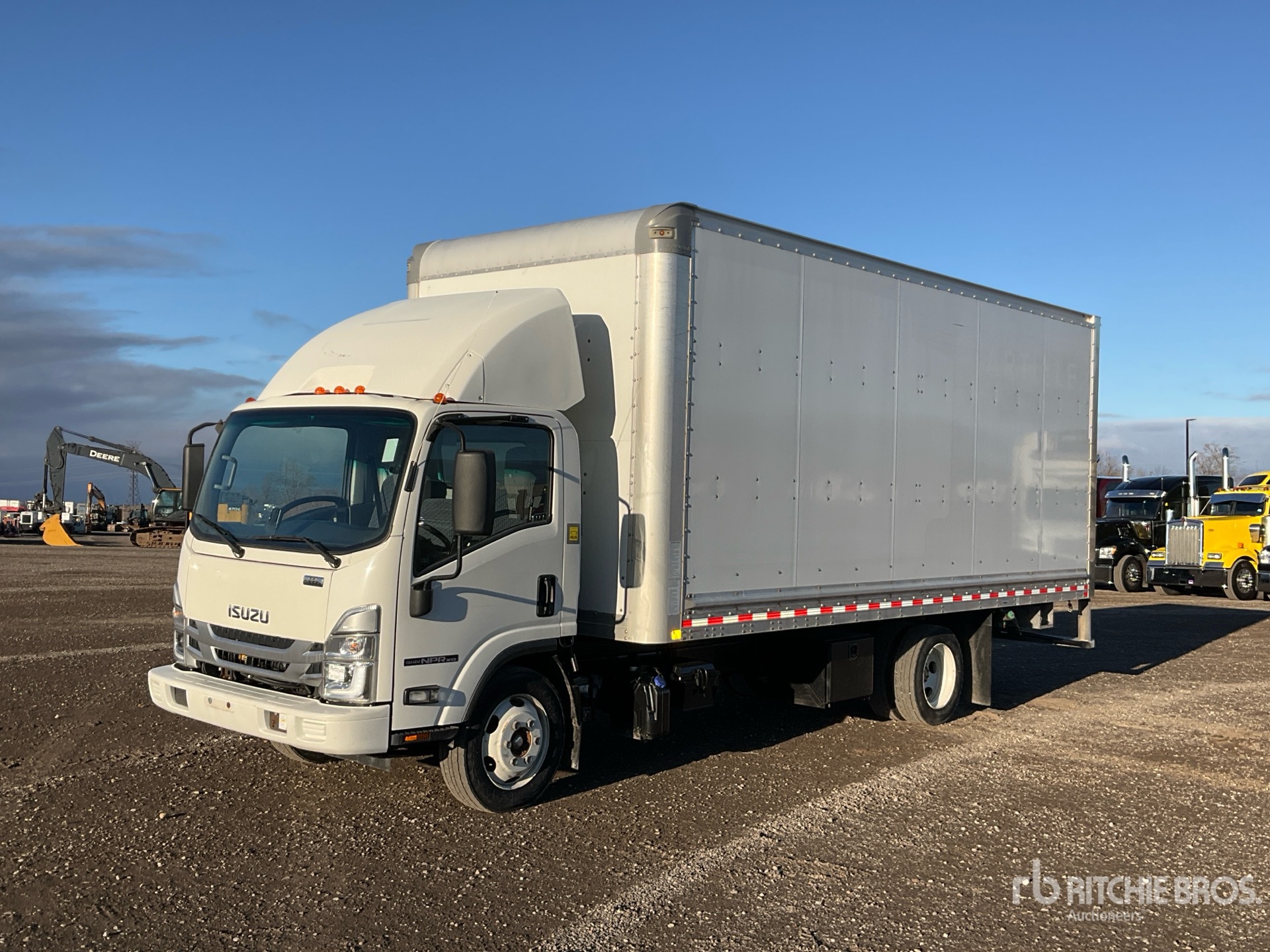2022 Isuzu NPR XD