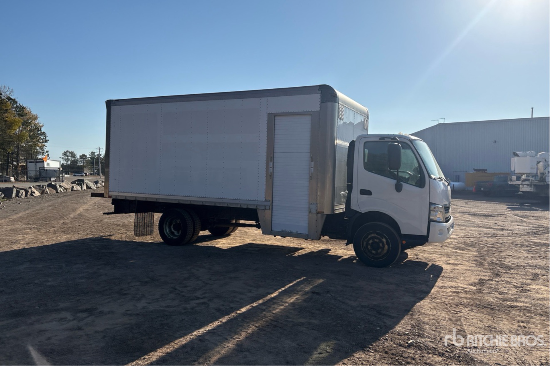 2018 Hino 195