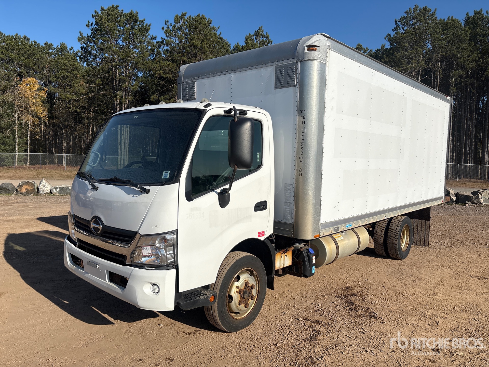 2018 Hino 195