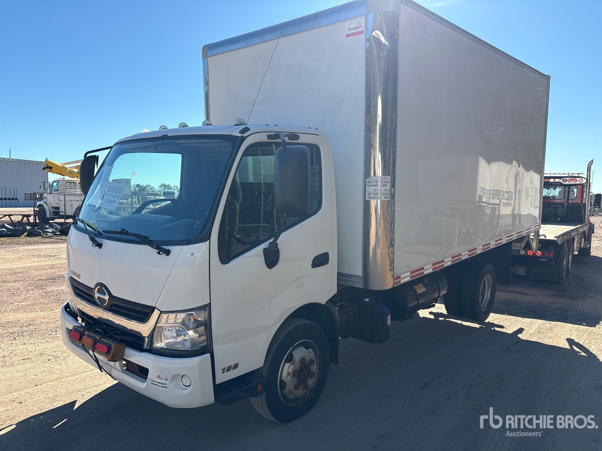 2020 Hino 195
