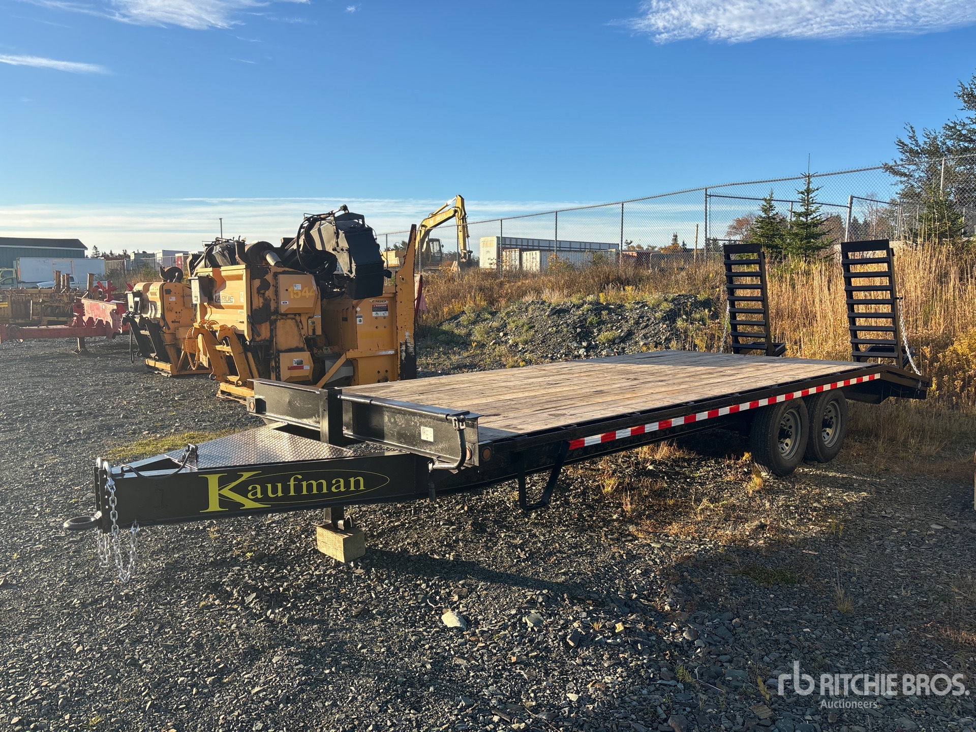 2015 Kaufman 23 FT T/A