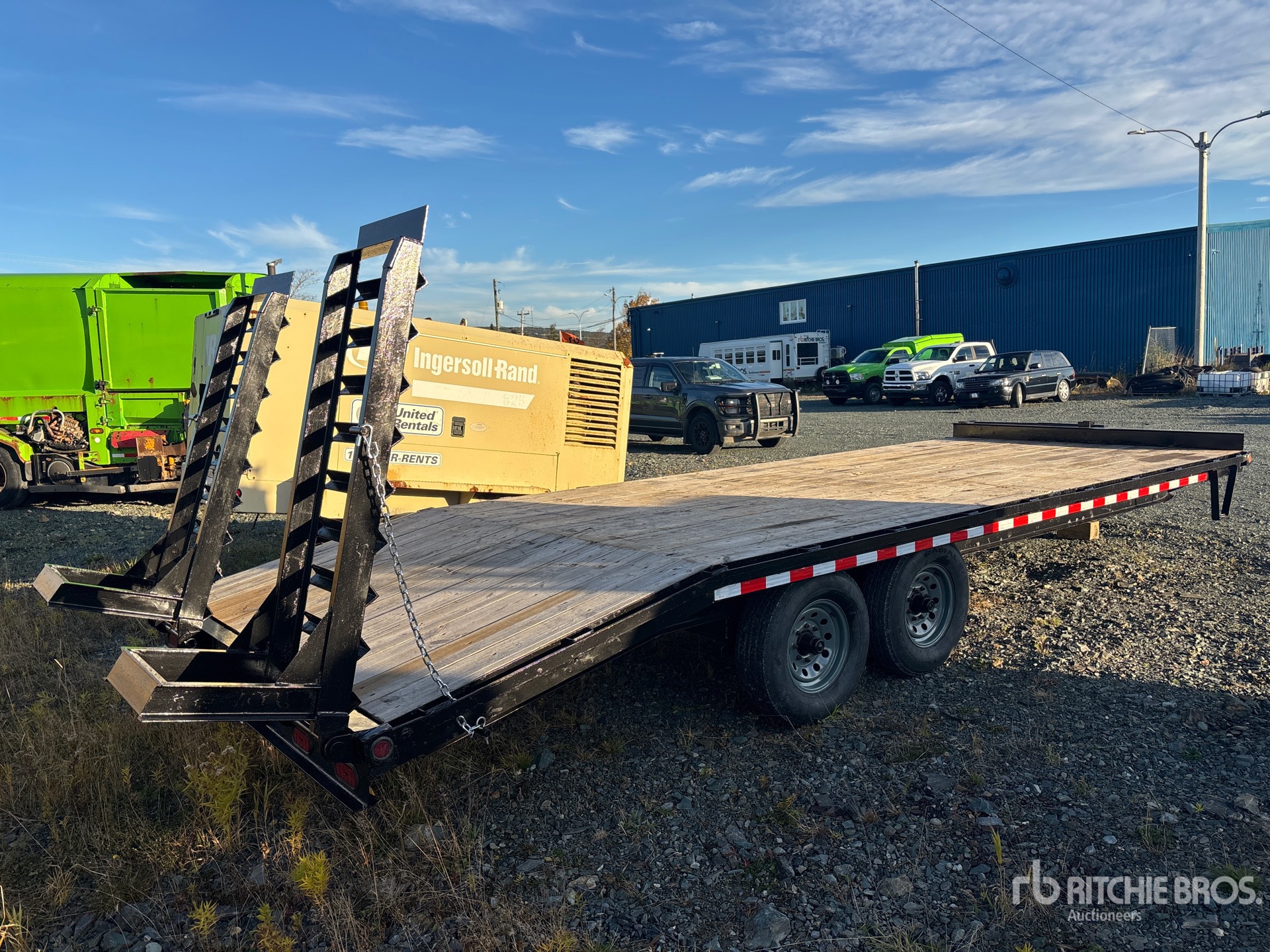 2015 Kaufman 23 FT T/A