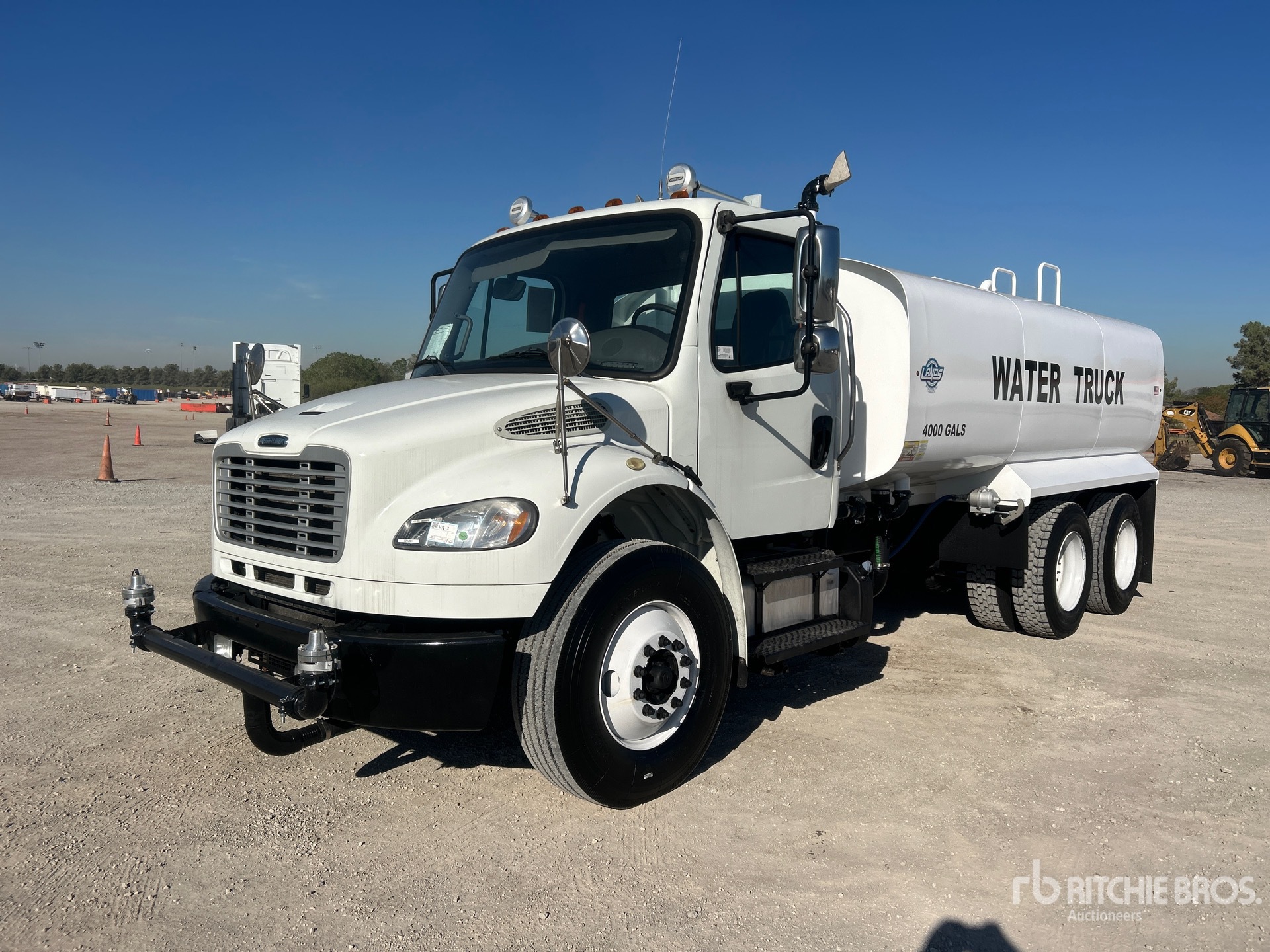 2018 Freightliner M2 106