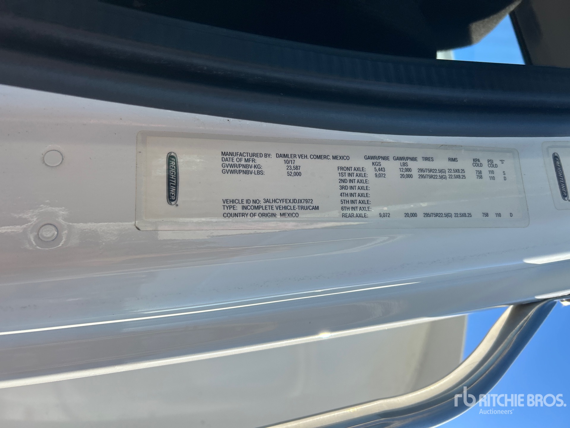 2018 Freightliner M2 106