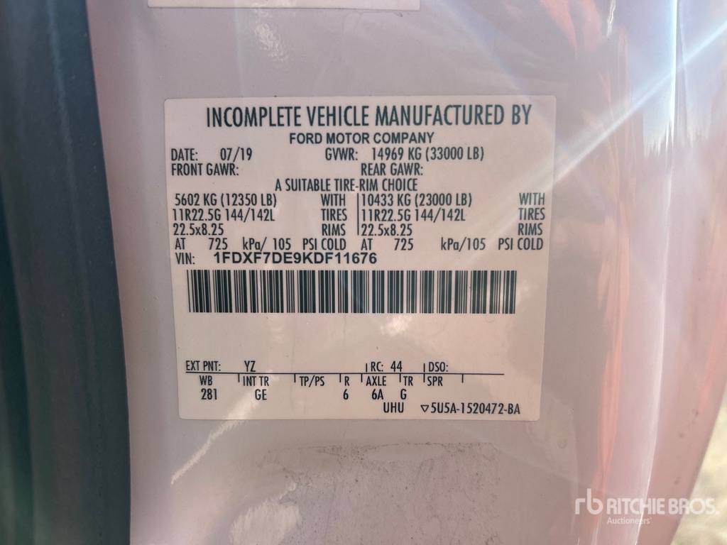 General Appearance with Serial Number / VIN