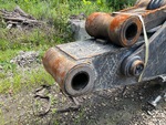 v2 Chassis - Excavator with Pin and Bushings Stick to Bucket