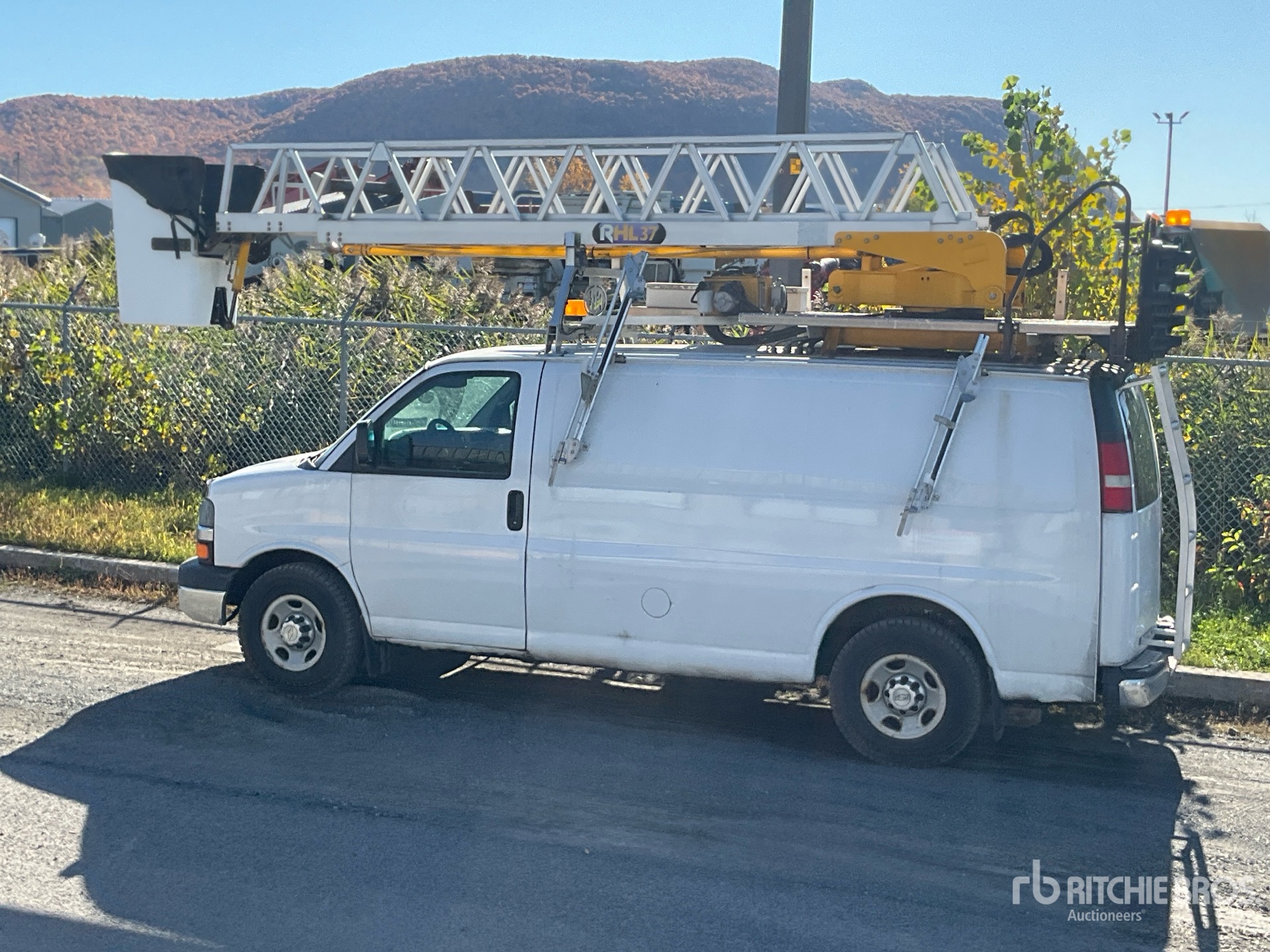 2010 Chevrolet EXPRESS 3500