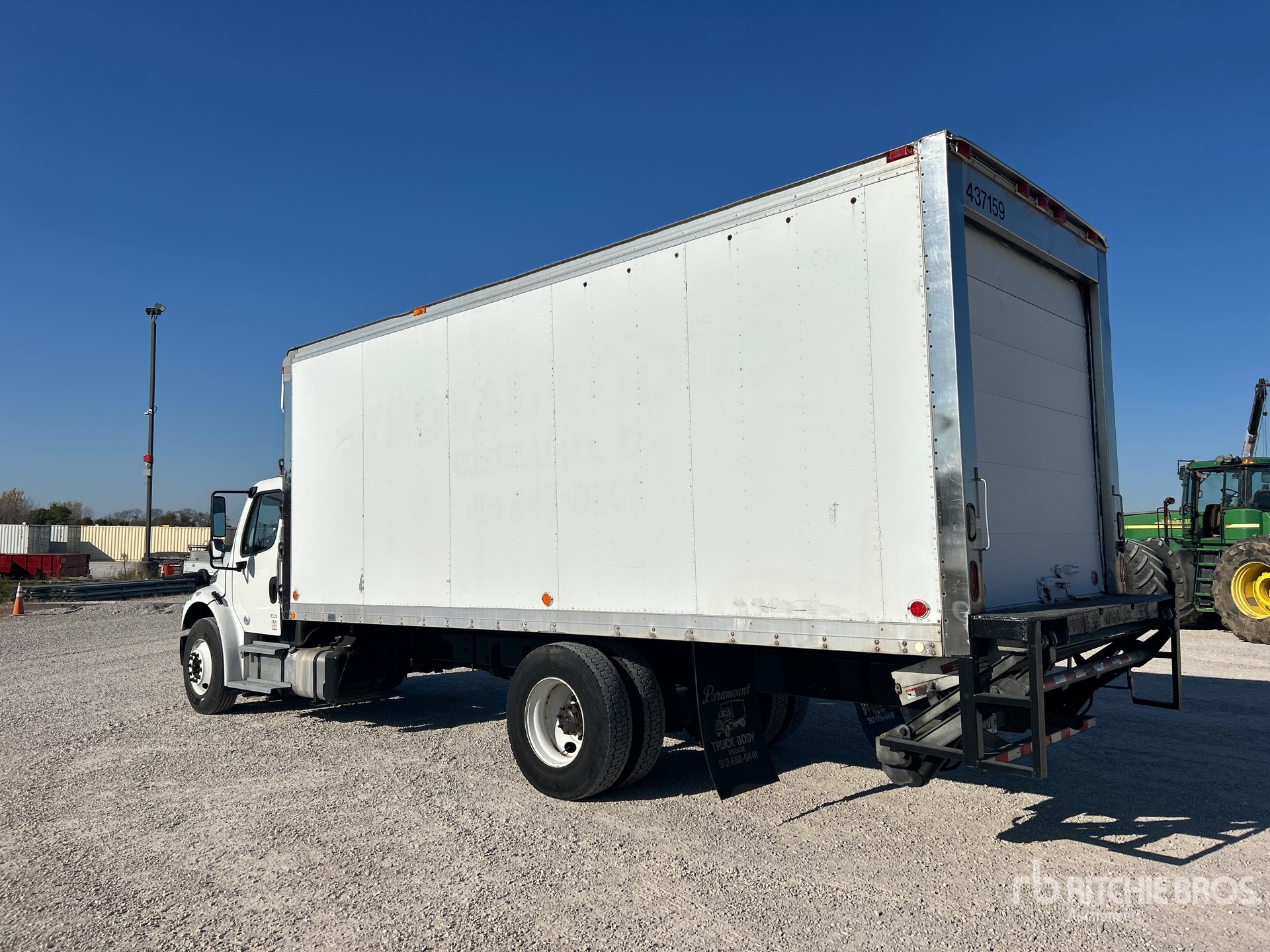 2016 Freightliner M2 106