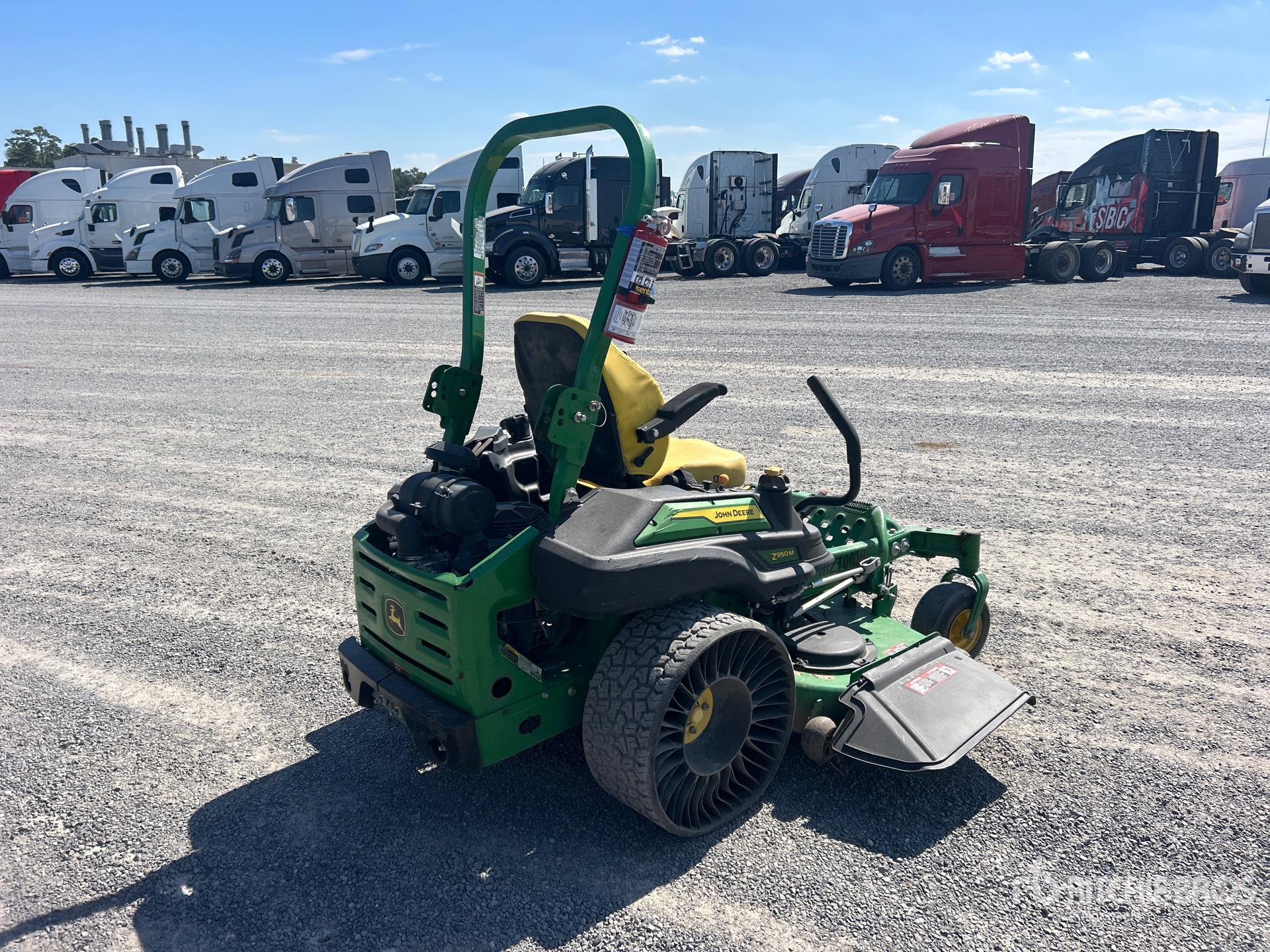 2023 John Deere Z950M ZTRAK M S