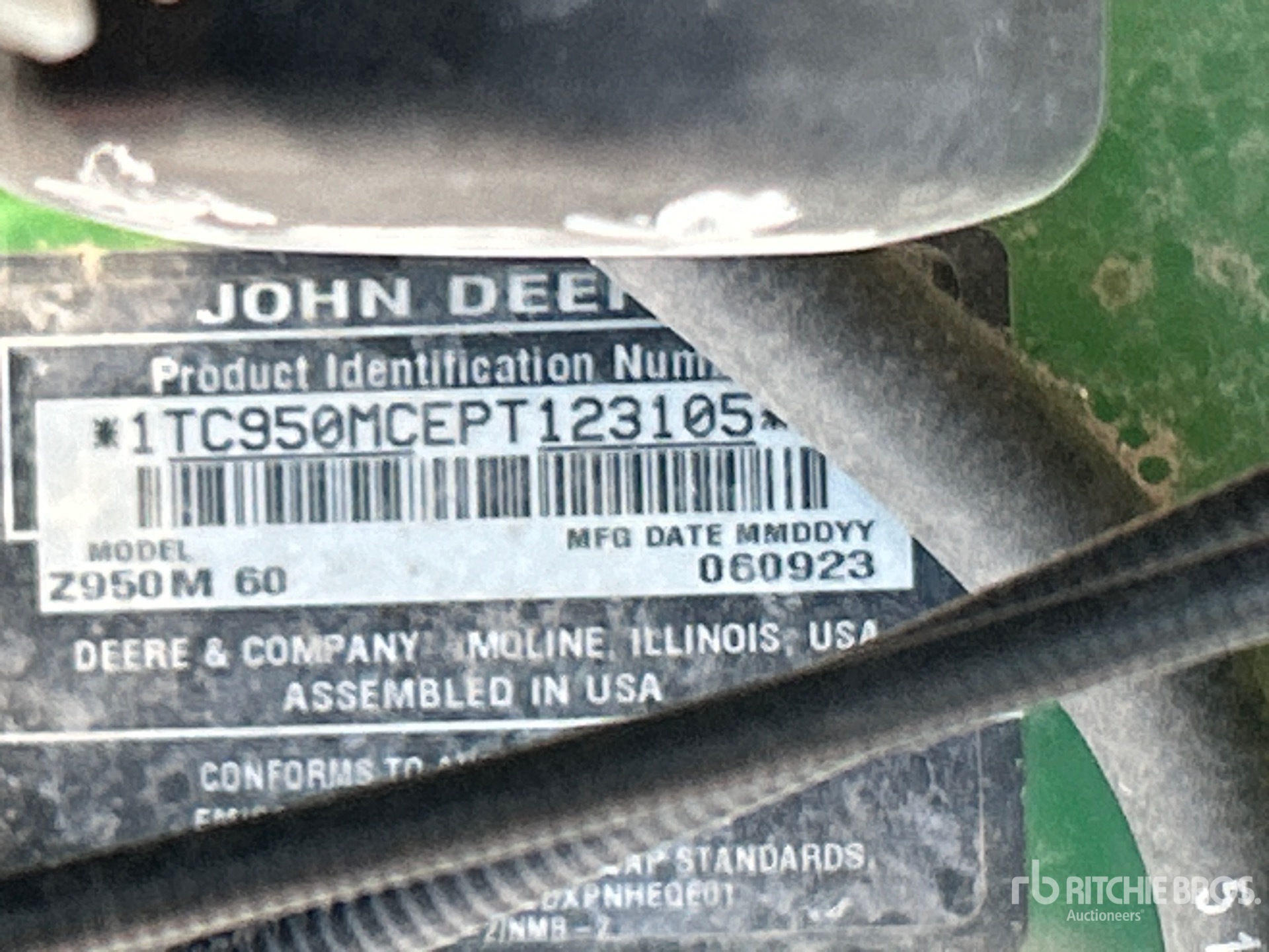 2023 John Deere Z950M ZTRAK M S