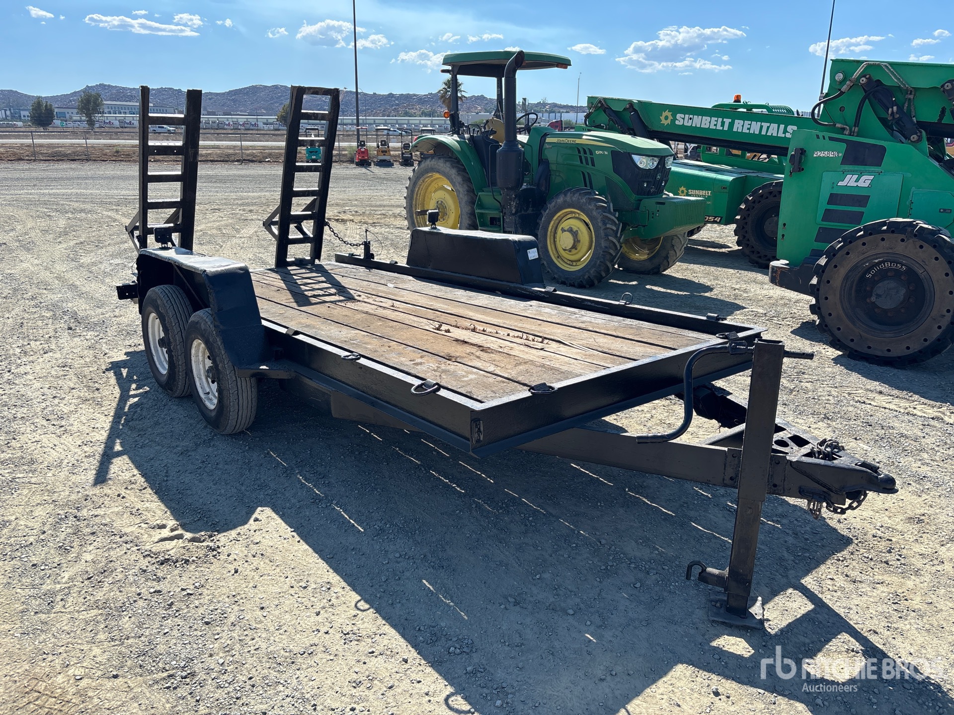 2005 Astec 16 ft T/A