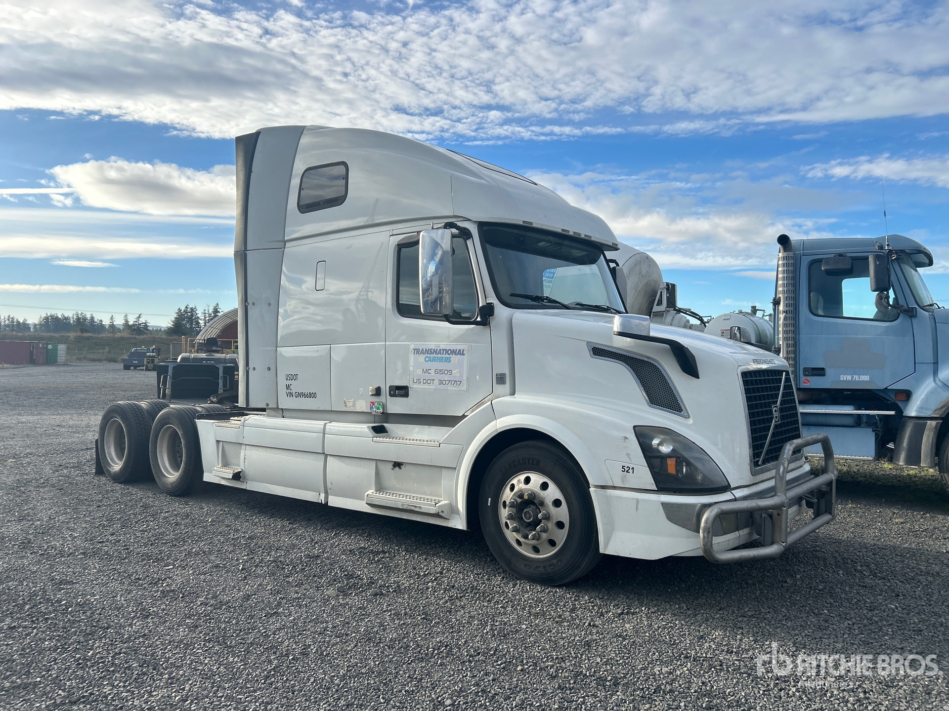 2016 Volvo VNL