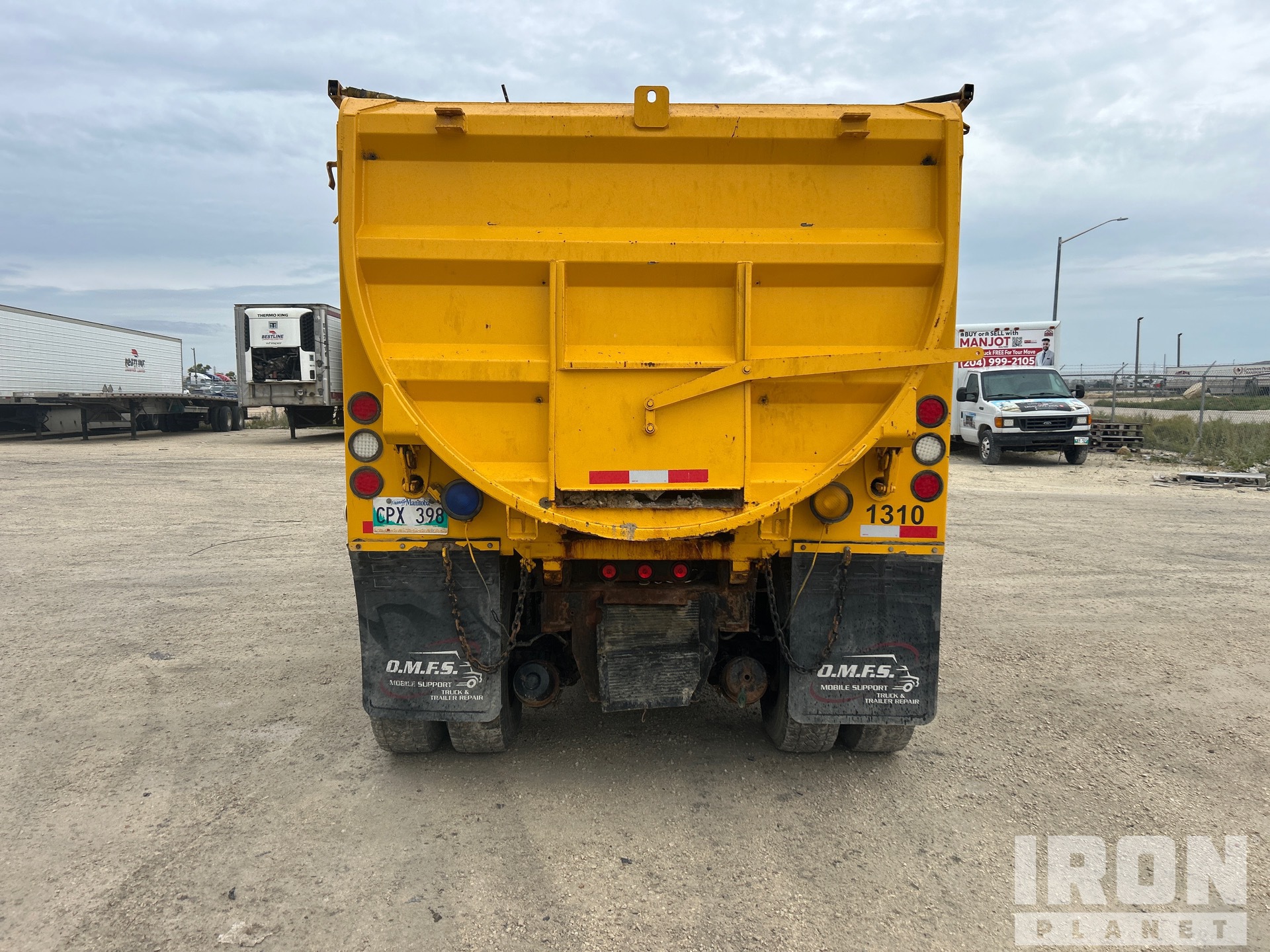 2005 Volvo VHD
