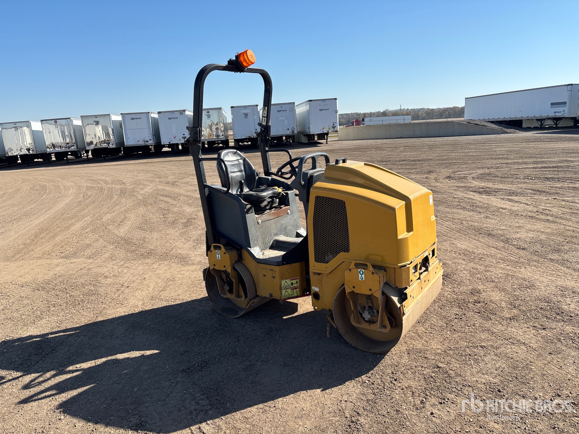 Caterpillar CB14B