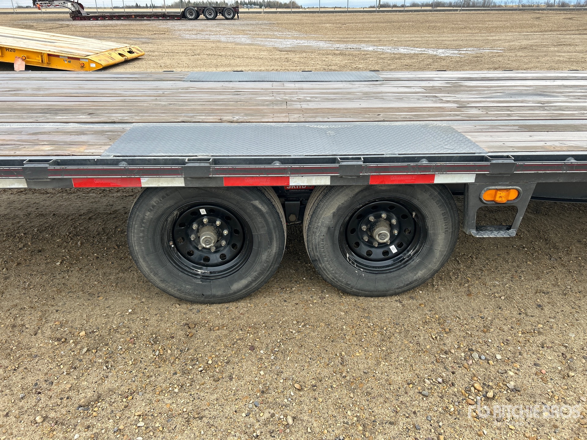 2026 Road Clipper 9910 lb 24 ft T/A