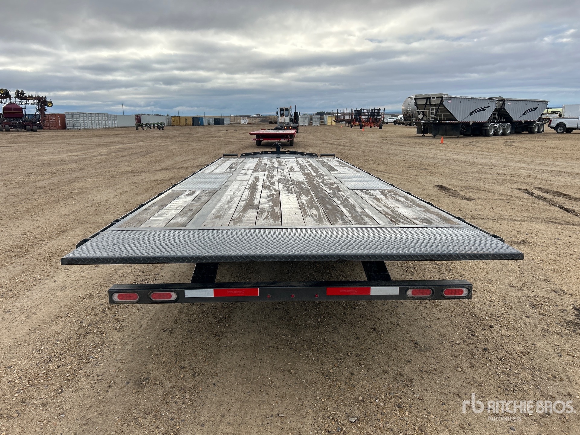 2026 Road Clipper 9910 lb 24 ft T/A