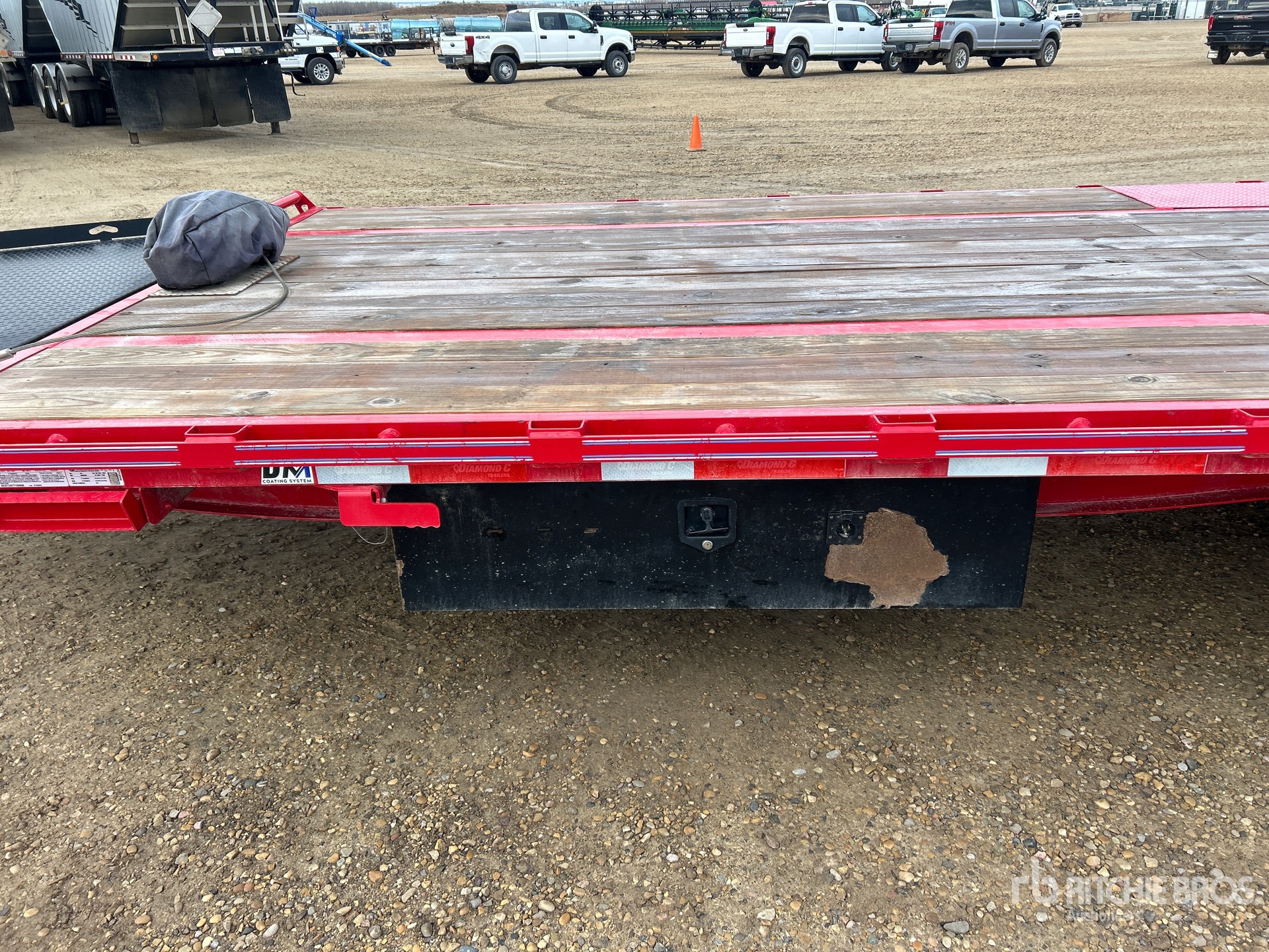 2026 Road Clipper 9900 lb 24 ft T/A