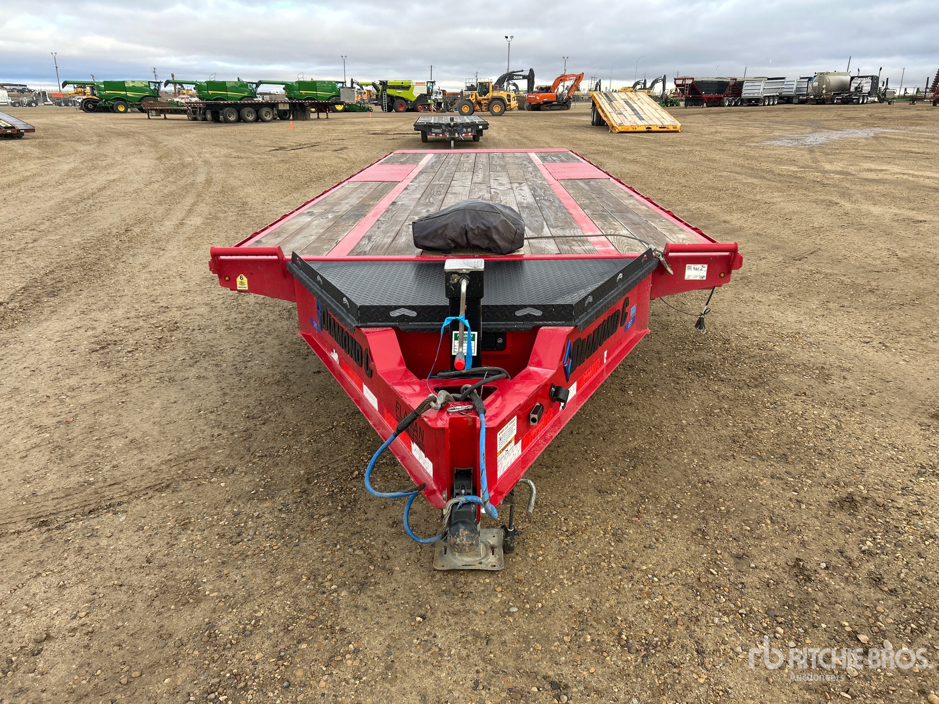 2026 Road Clipper 9900 lb 24 ft T/A