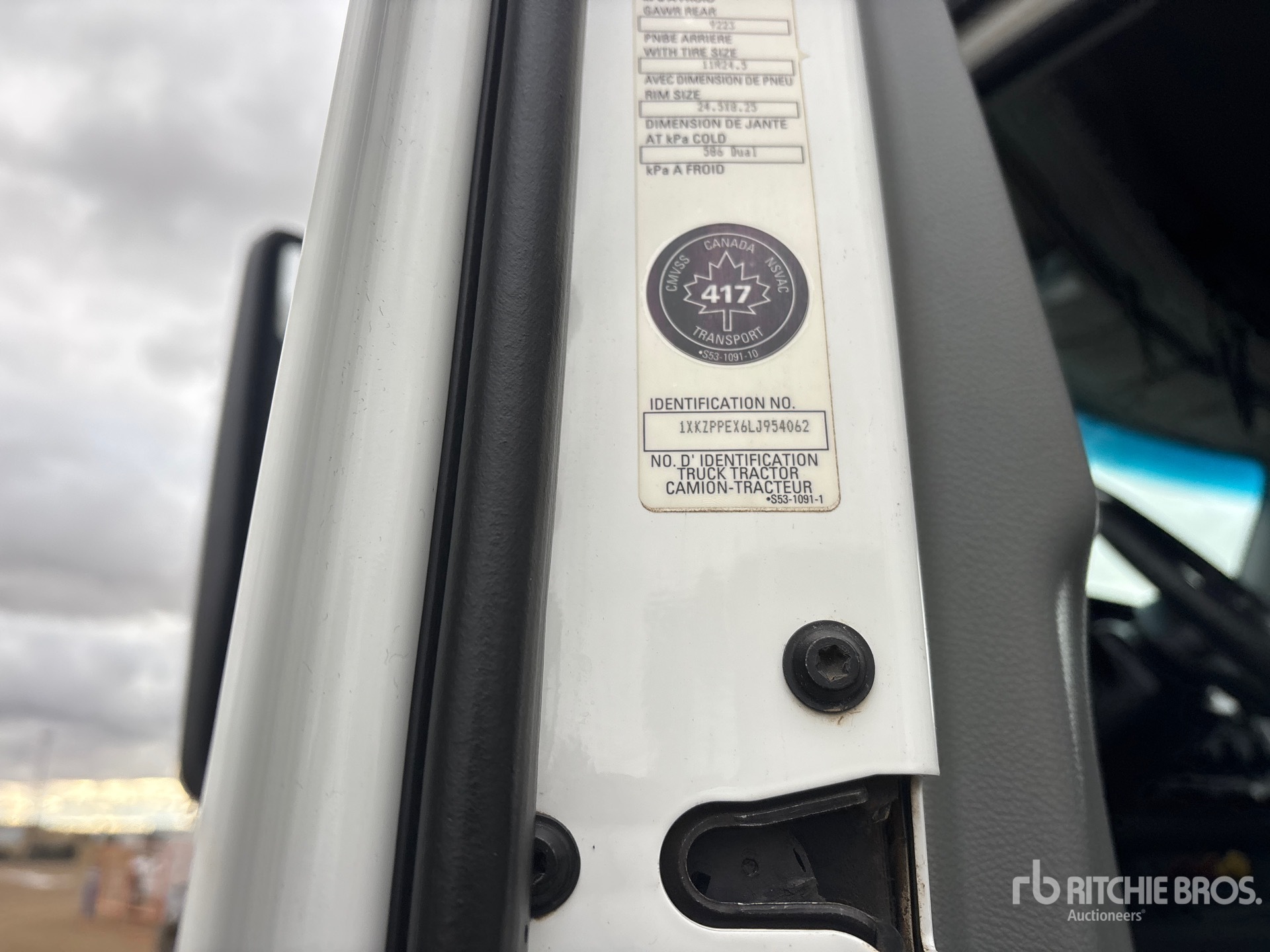 2020 Kenworth T880