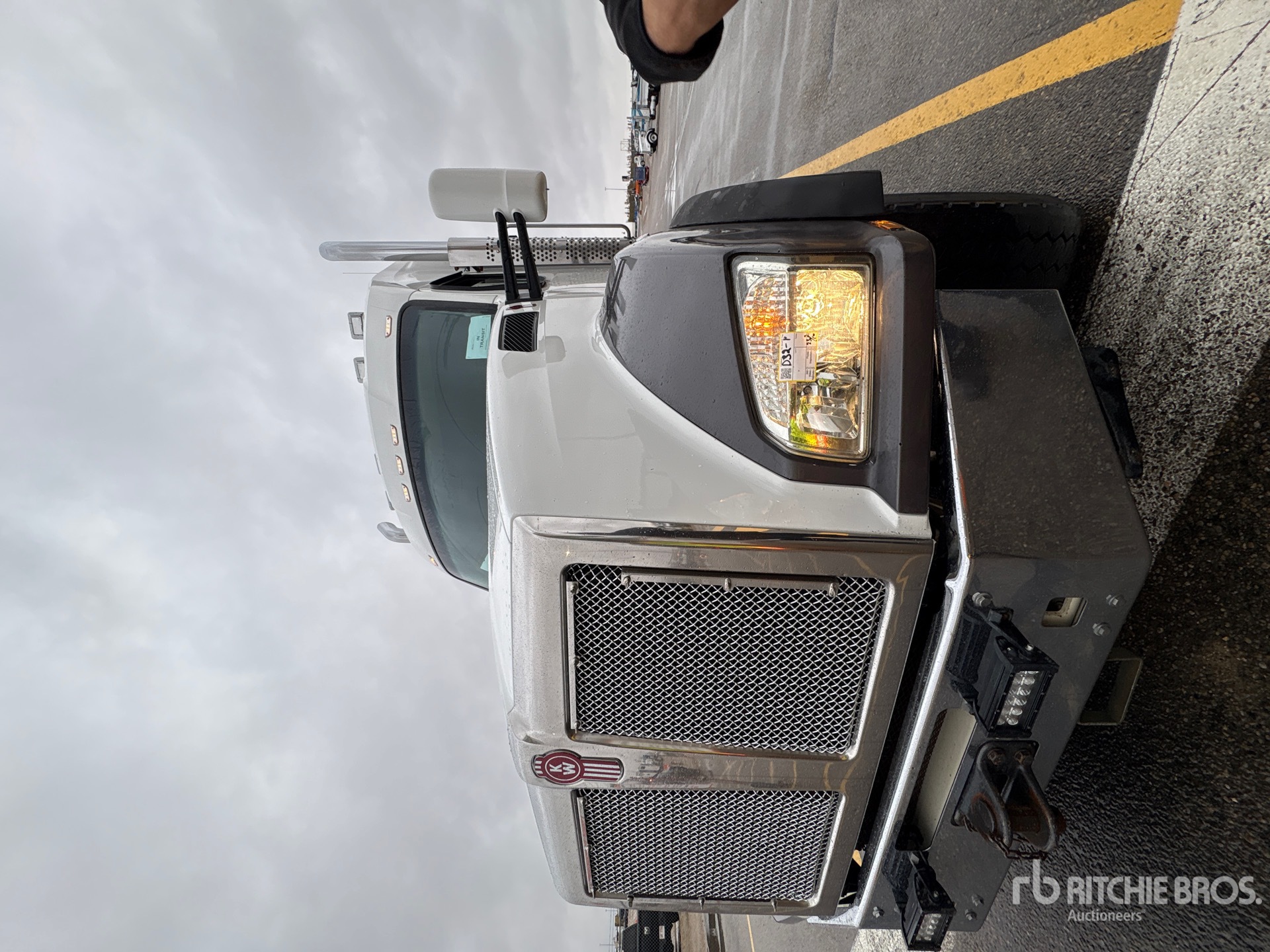 2020 Kenworth T880