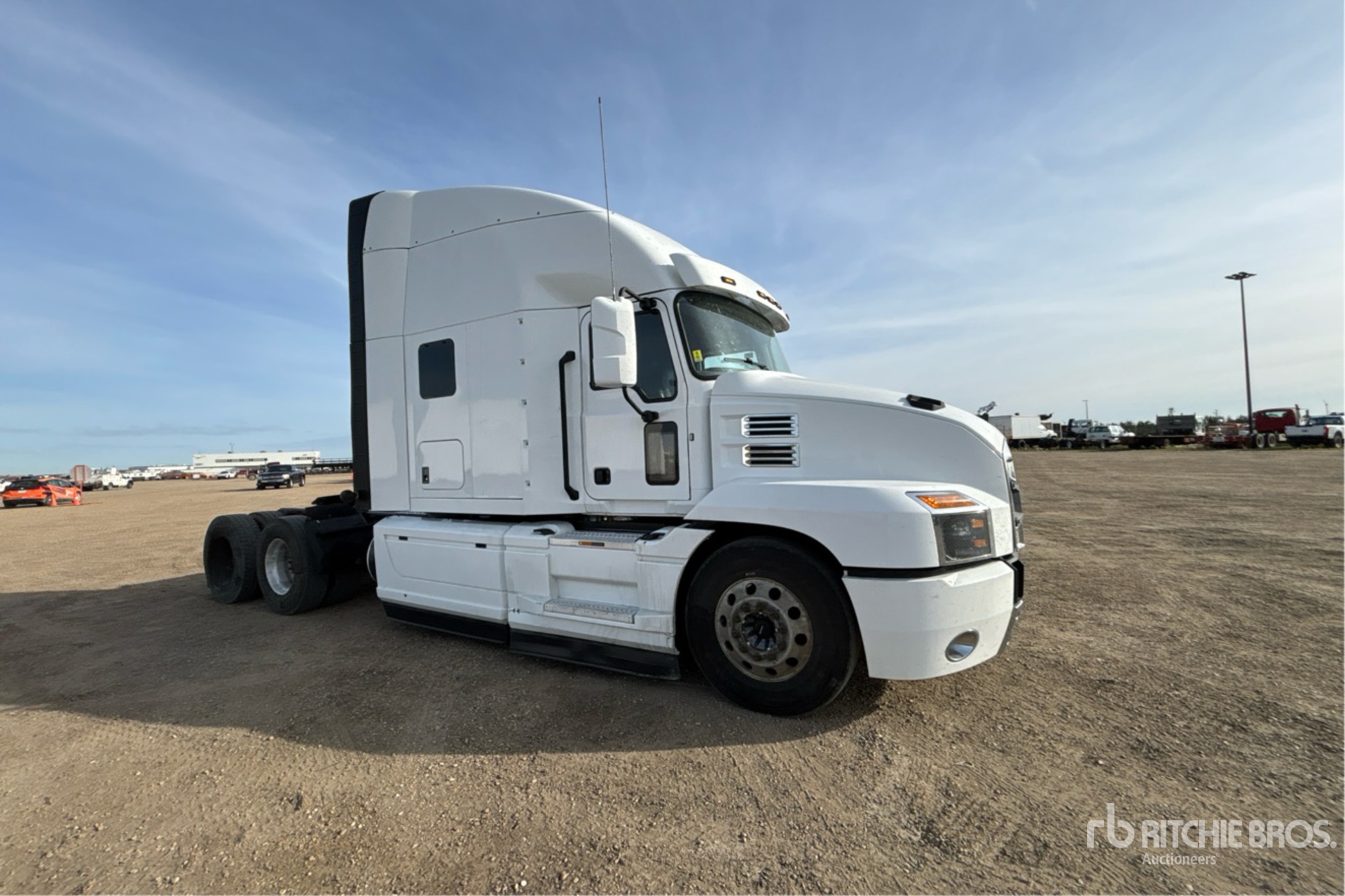 2019 Mack AN64T