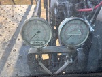 Chassis with Pressure Gauge System