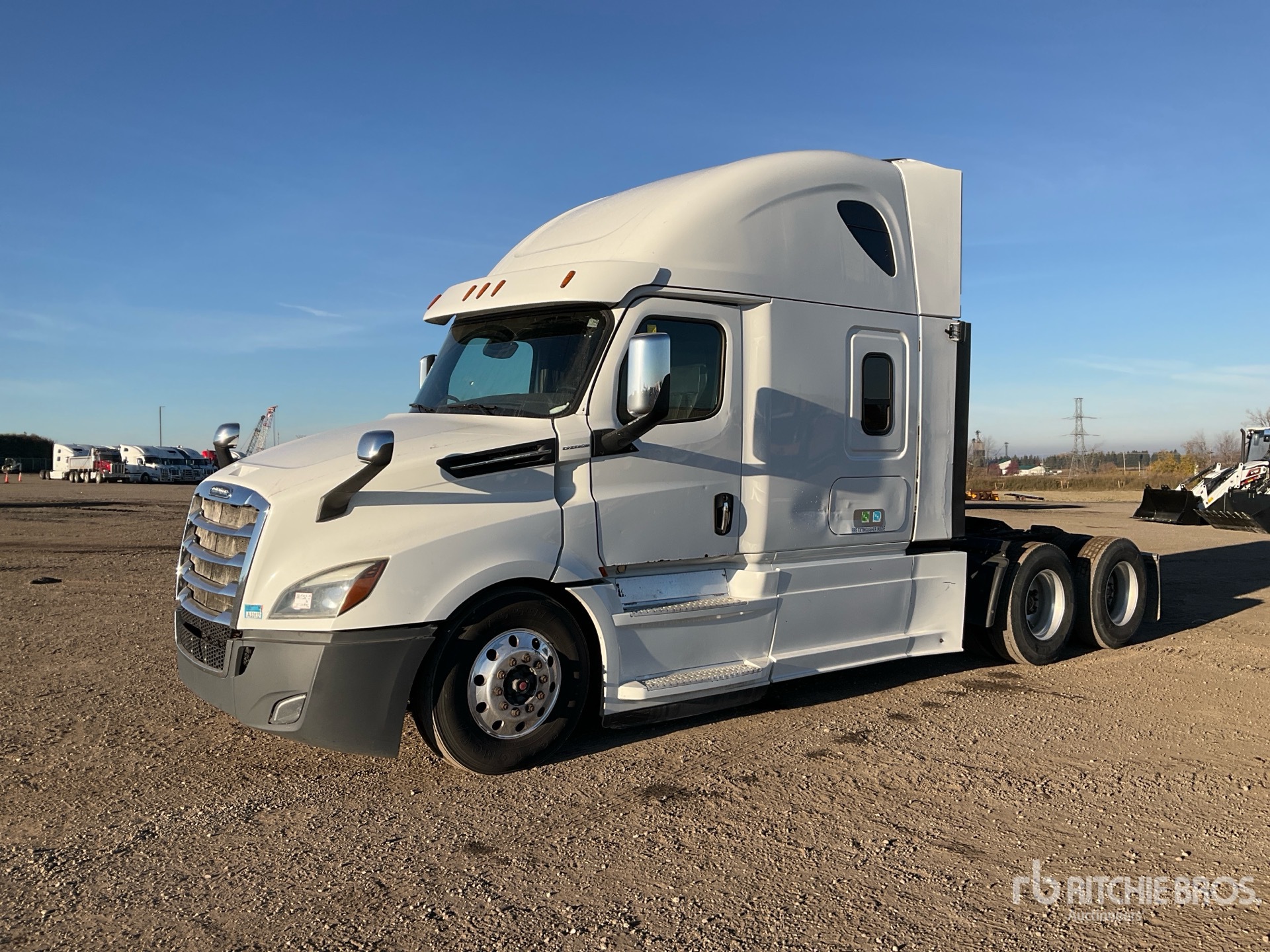 2019 Freightliner CASCADIA 126