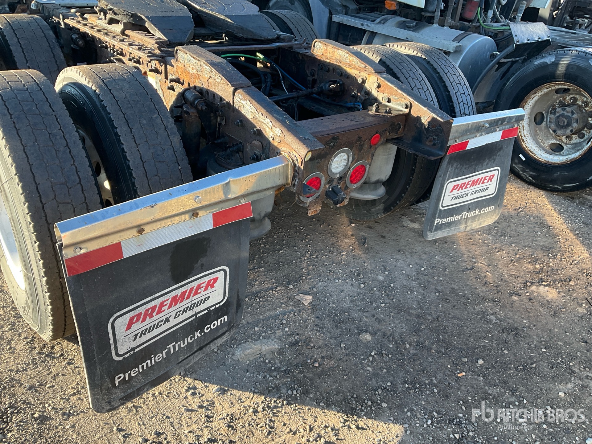 2019 Freightliner CASCADIA 126