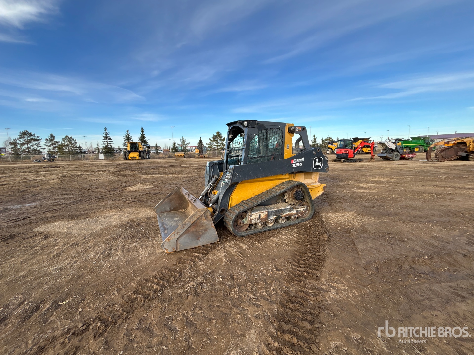 2020 John Deere 325G