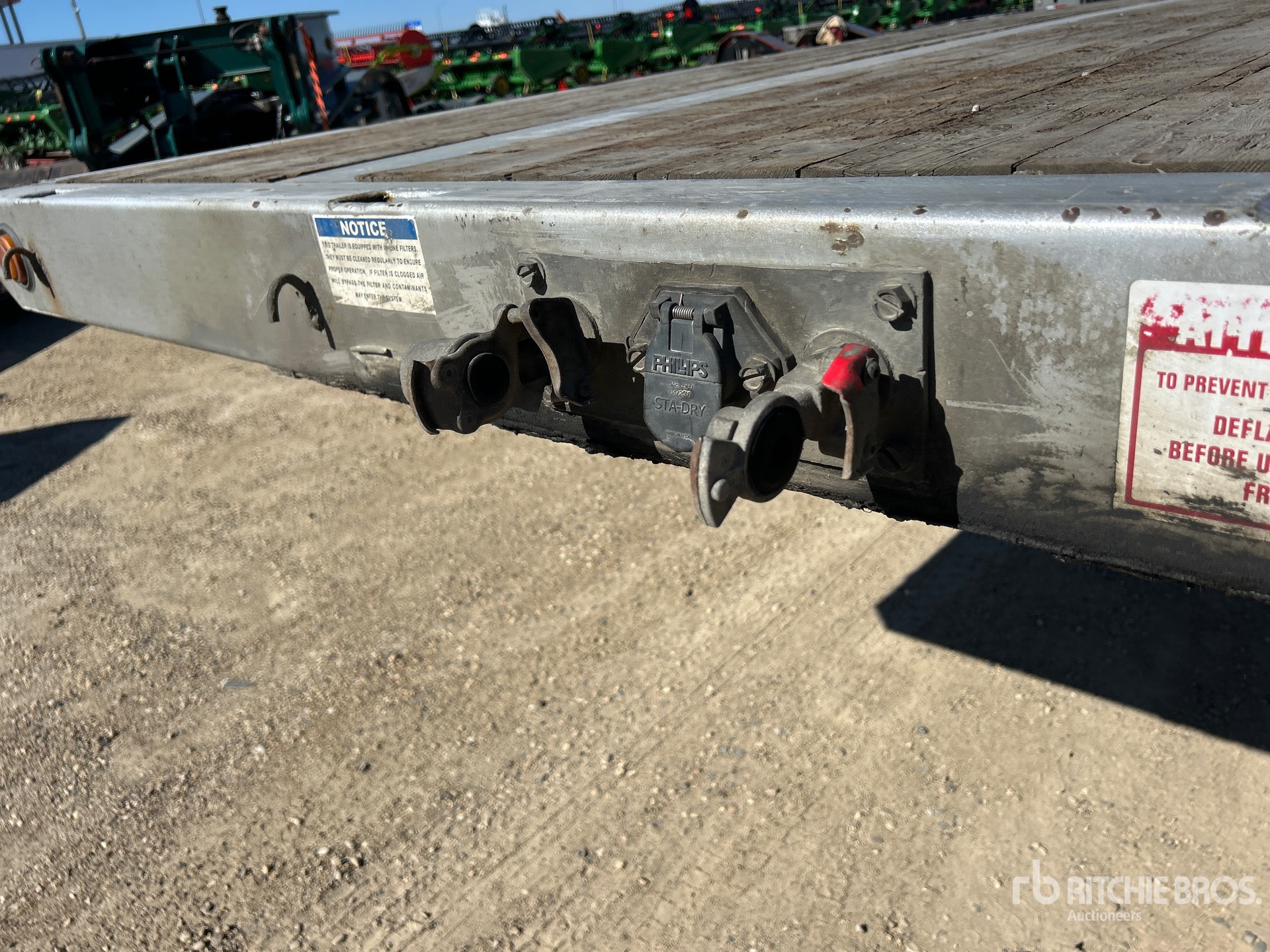 2020 Doepker 32 FT SUPER B-TRAIN LEAD