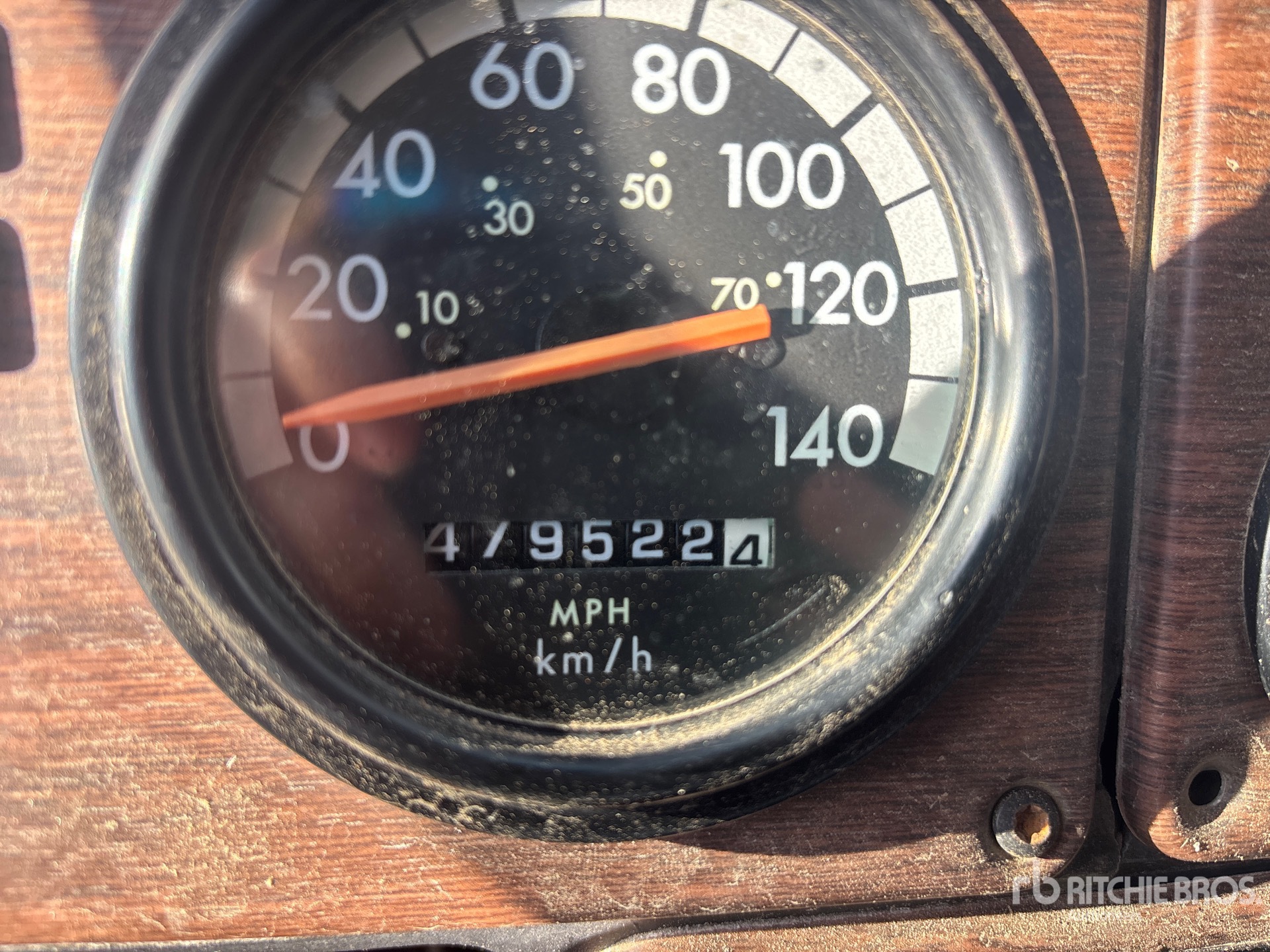 2002 Freightliner 6X4