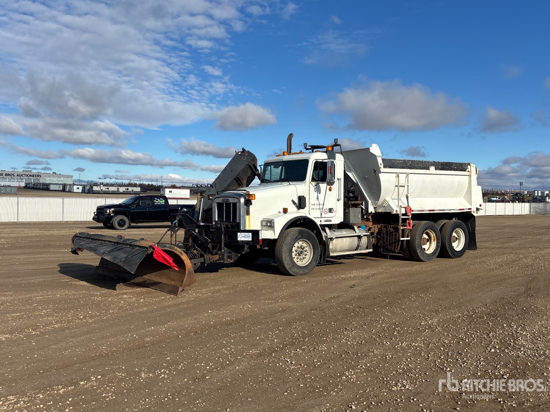 2002 Freightliner 6X4