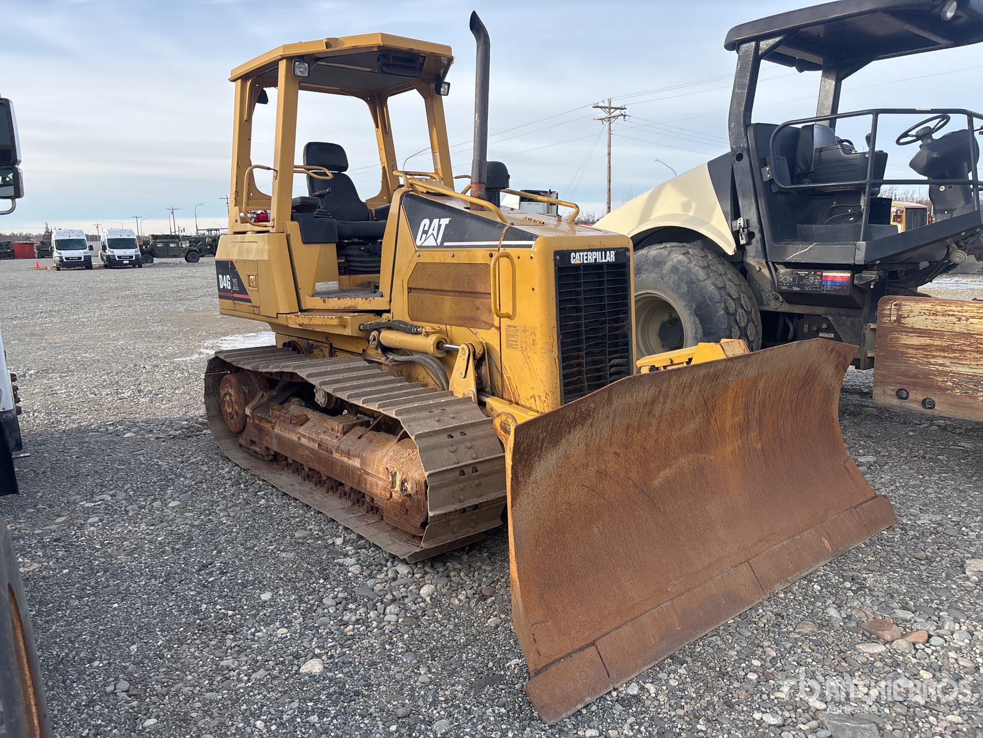 2005 Caterpillar D4G XL