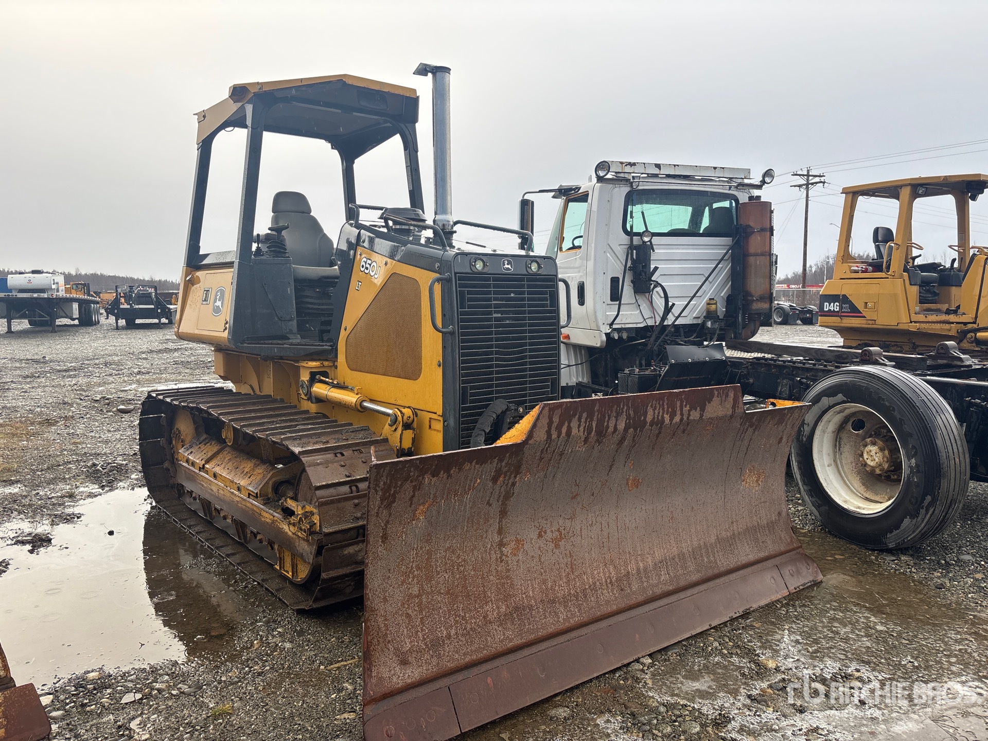 2006 John Deere 650J LT