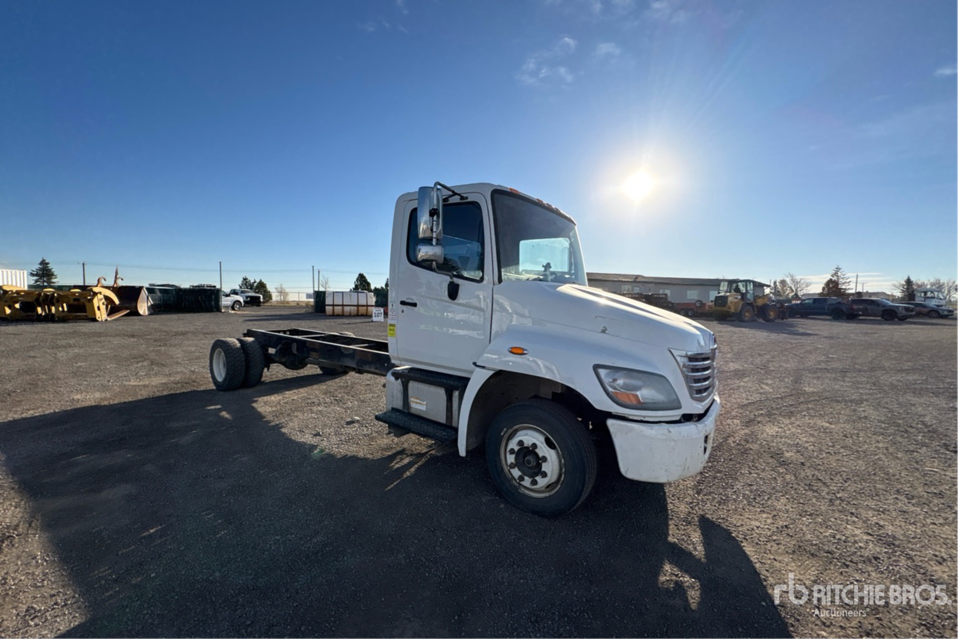2010 Hino 258