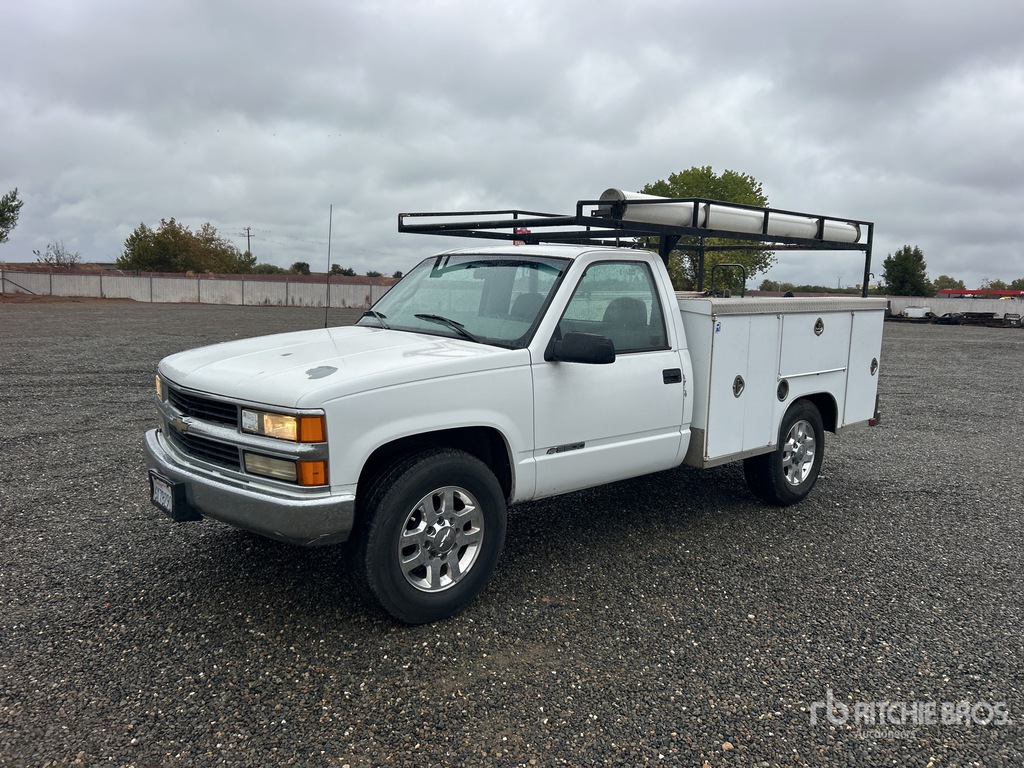 General Appearance with Featured Photo